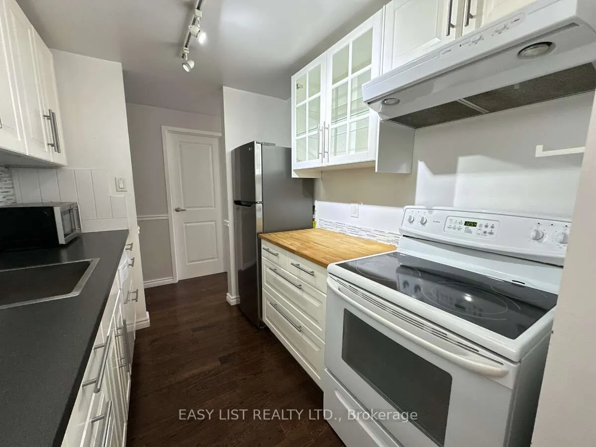 1177 Belanger Avenue, #305