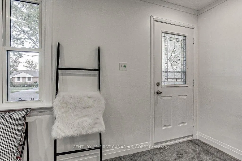 347 Thiel Street