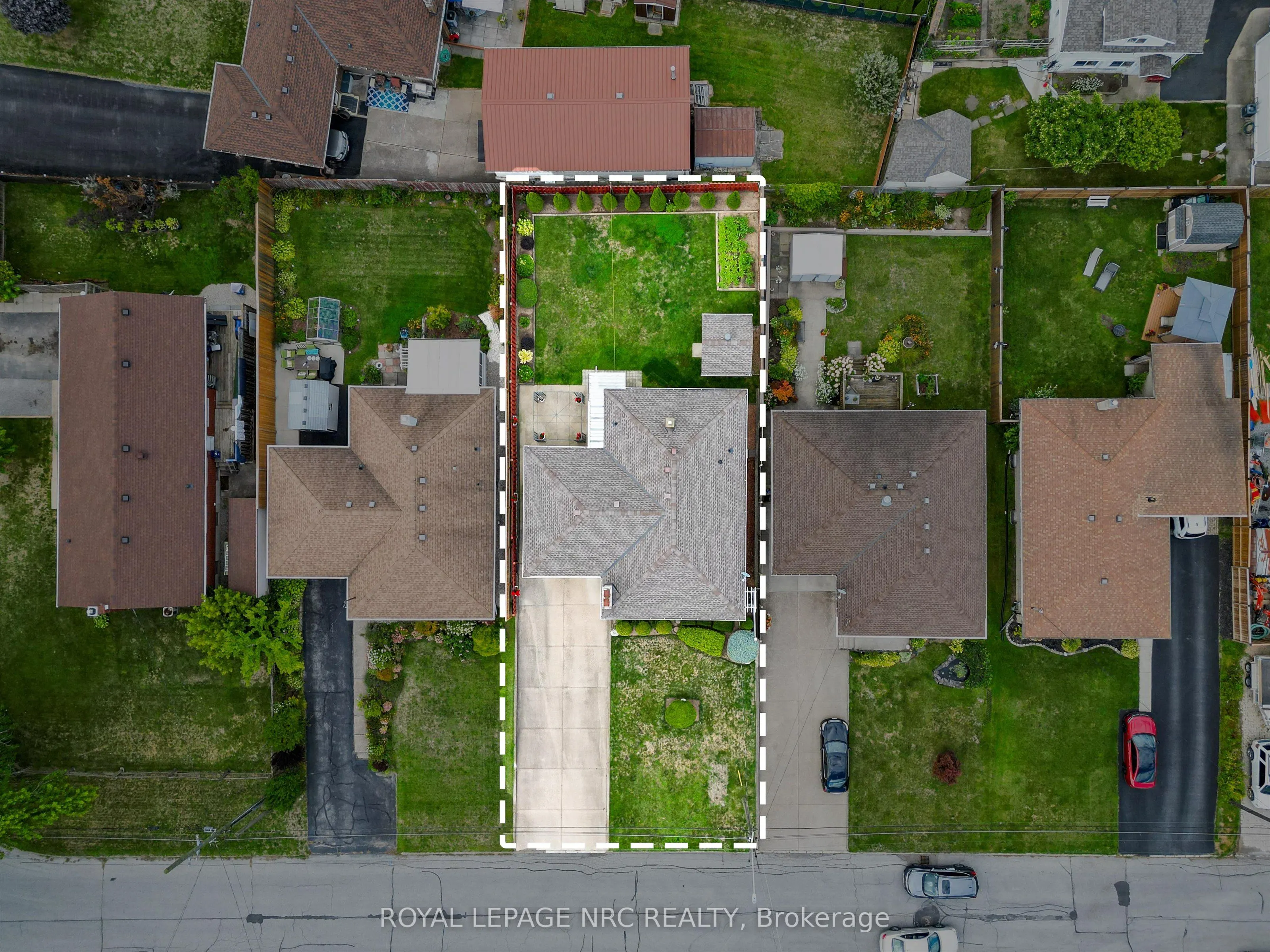 6043 Mayfair Drive