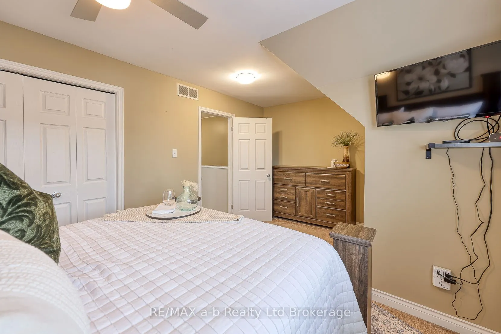 46 Conestoga Road, #10
