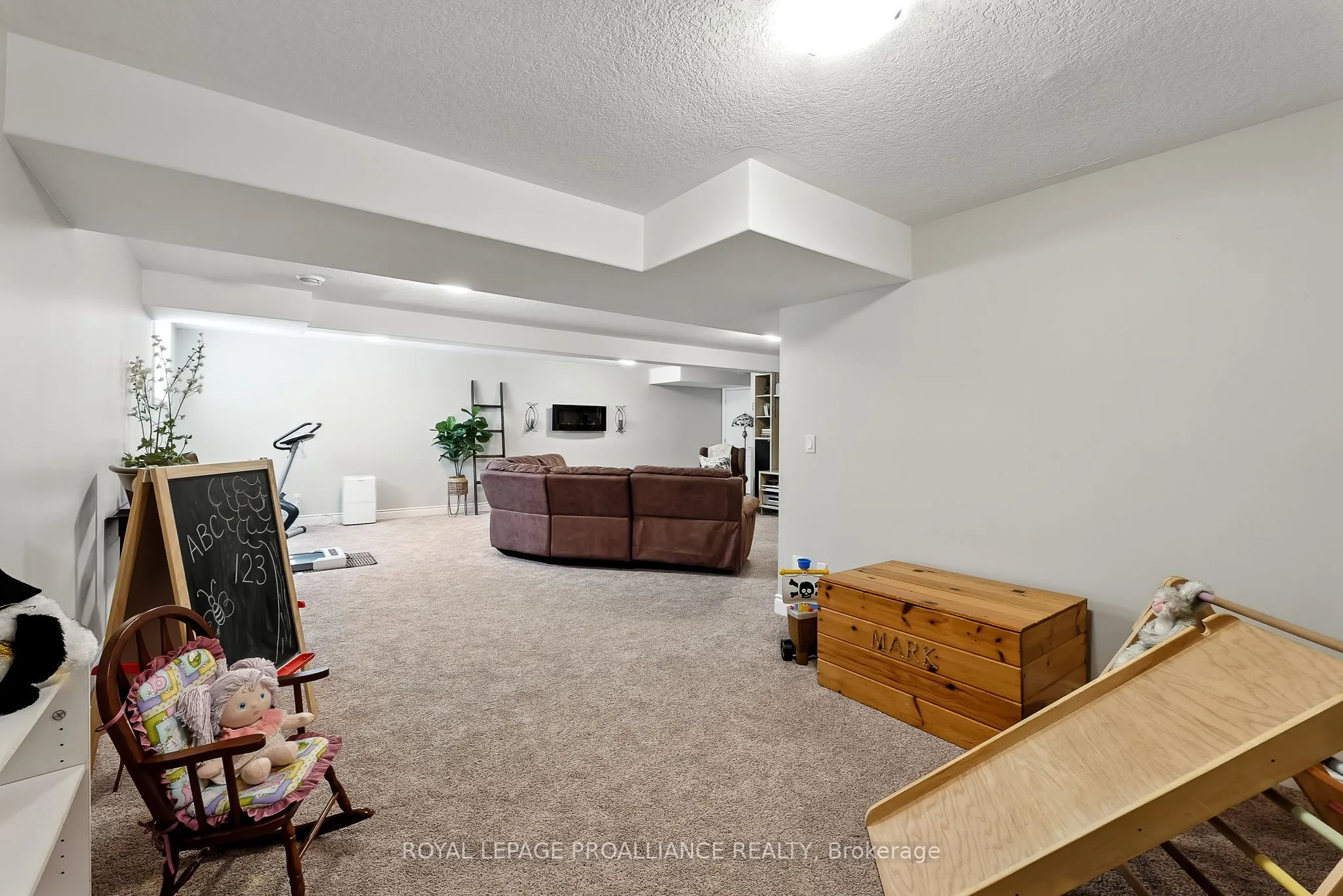 82 Royal Gala Drive