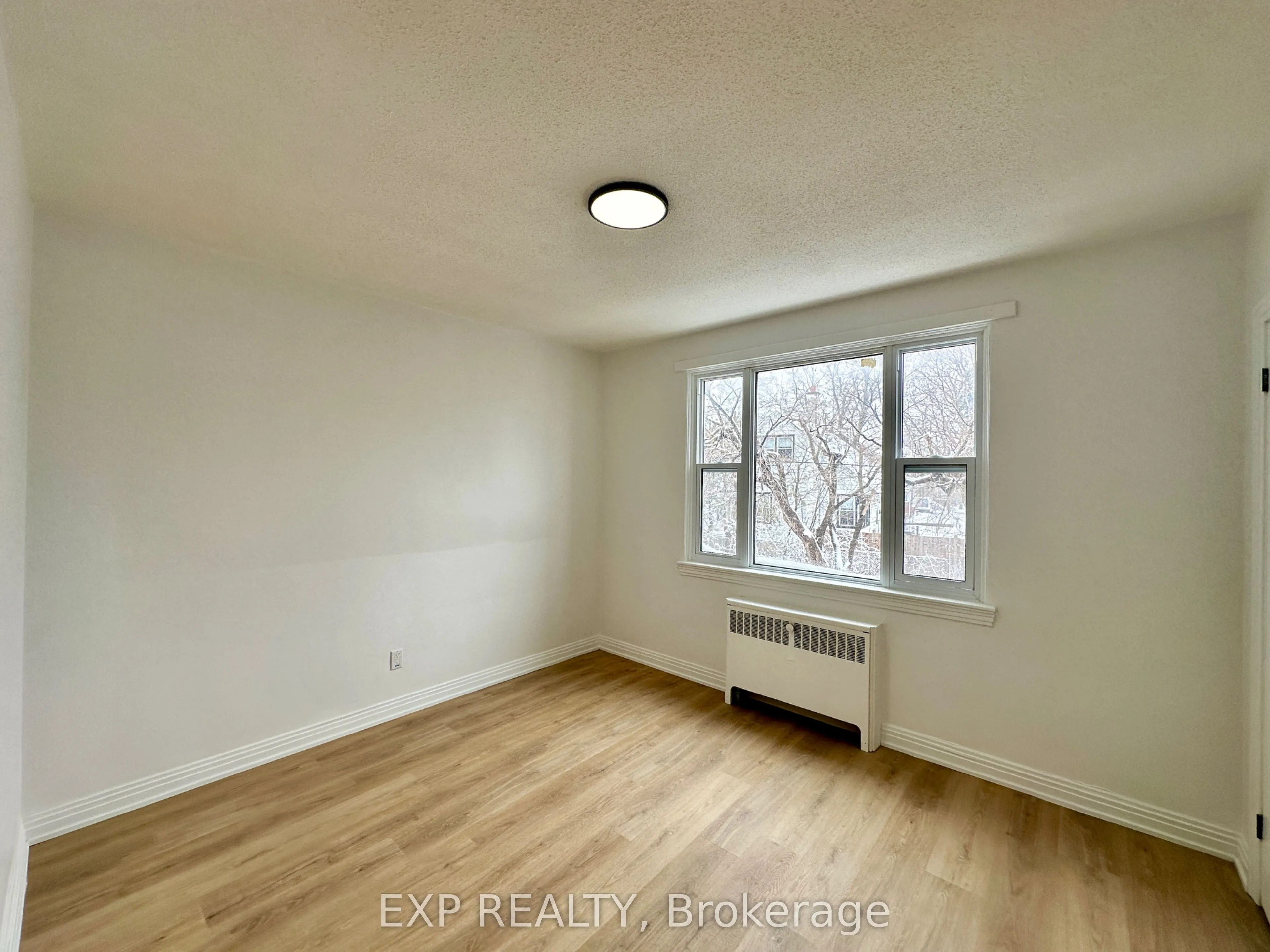 839 KIRKWOOD Avenue, #3