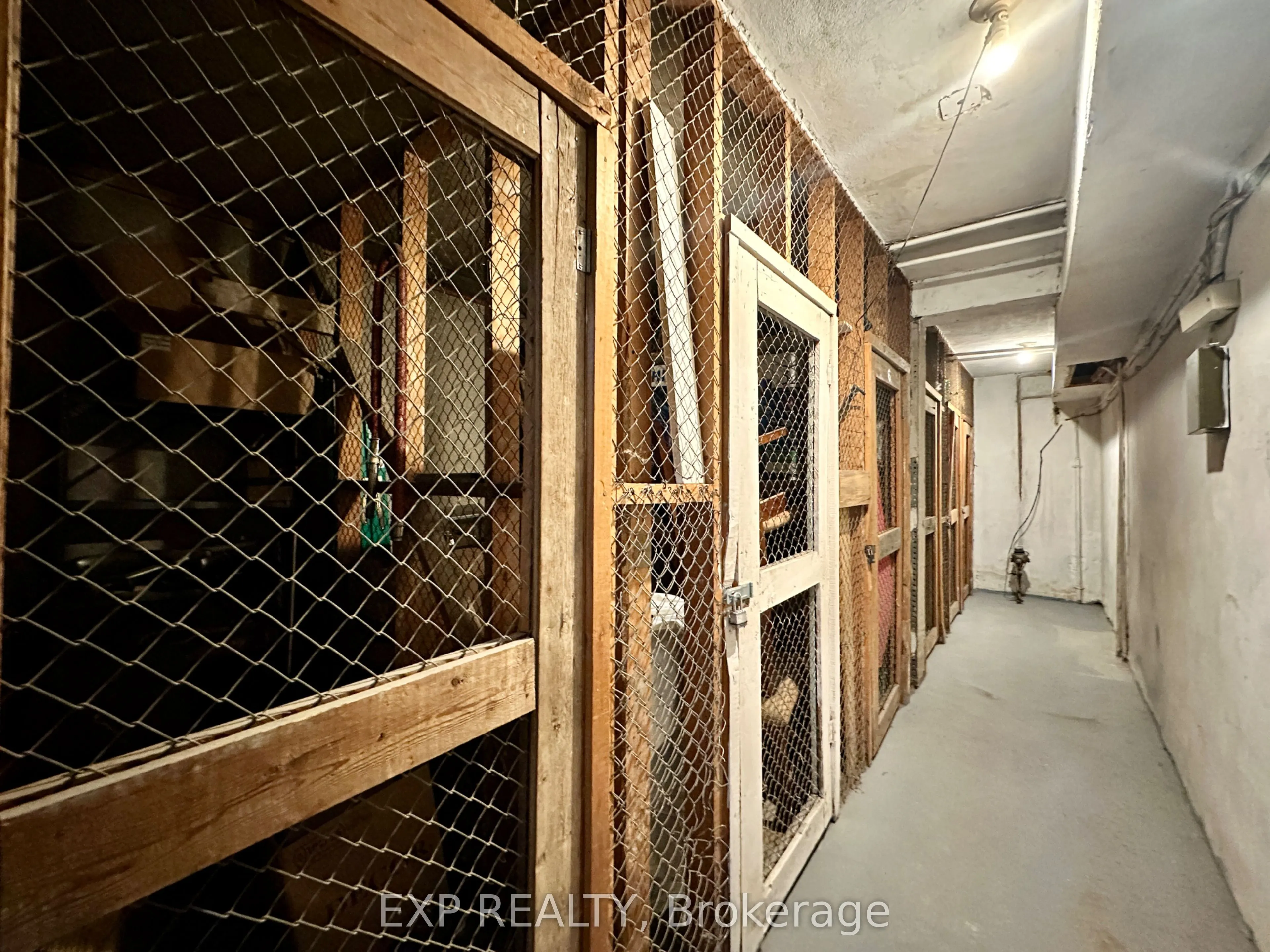 839 KIRKWOOD Avenue, #3
