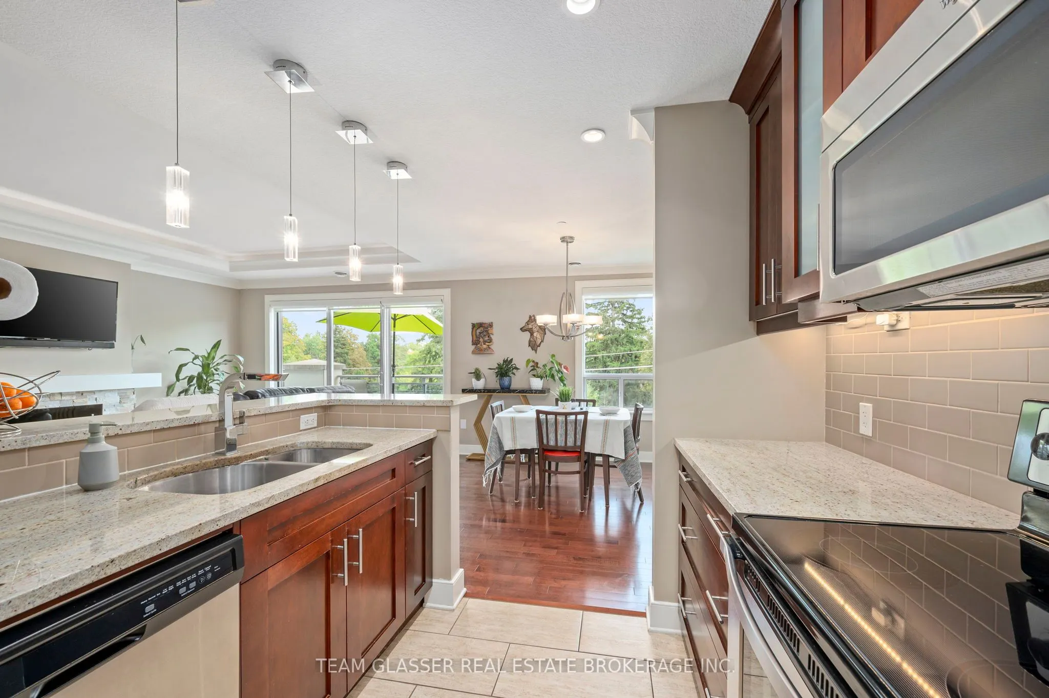 320 Sugarcreek Trail, #414