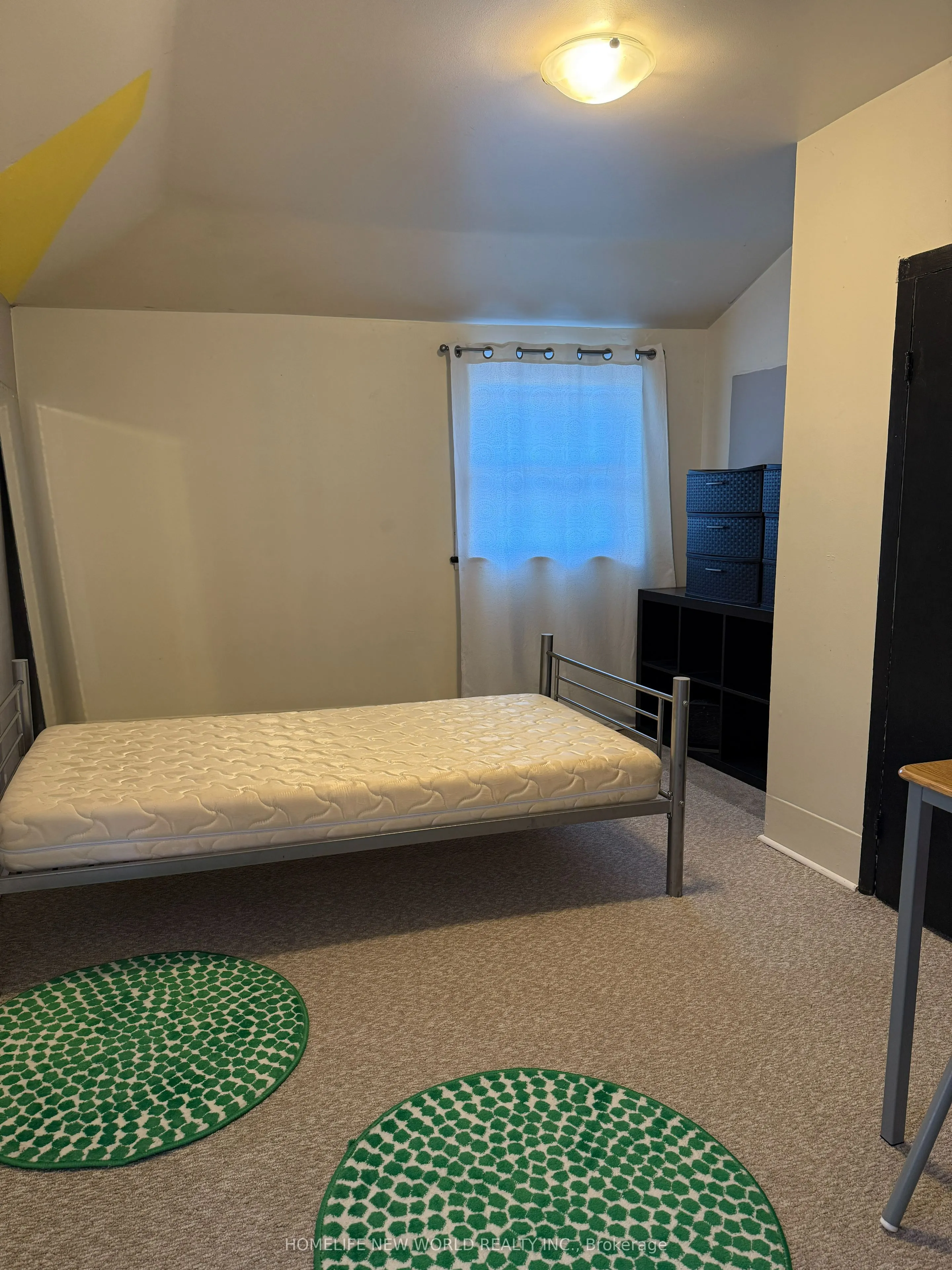 219 Hibernia Street, #Apt B