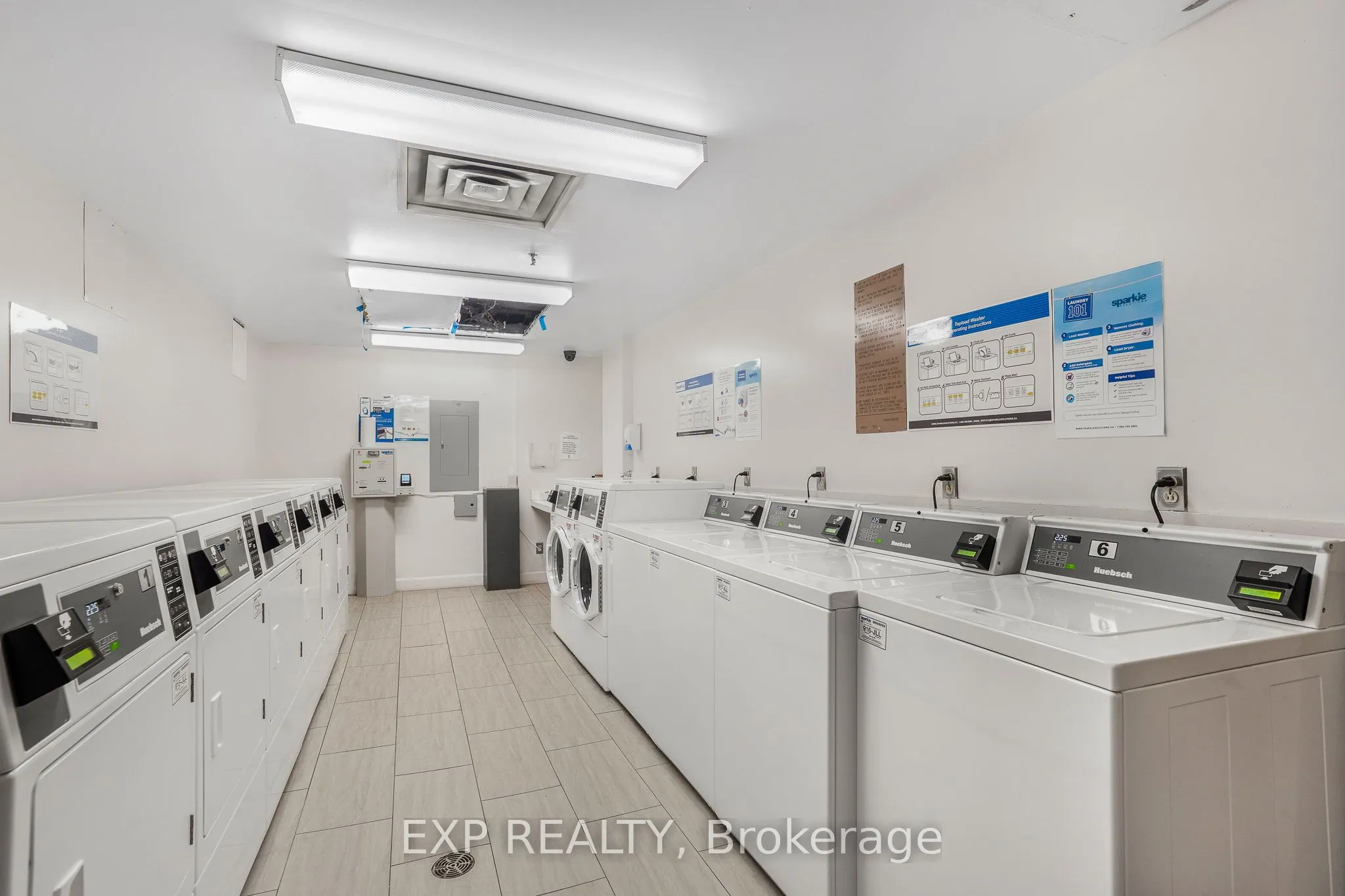 475 Laurier Avenue W, #204