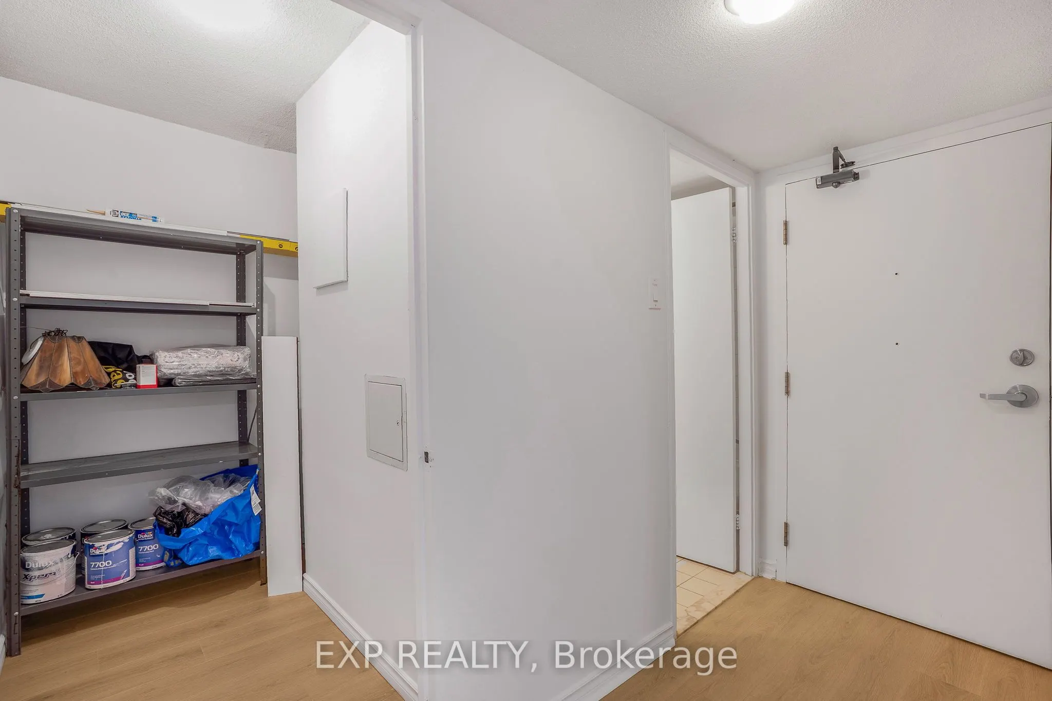 475 Laurier Avenue W, #204
