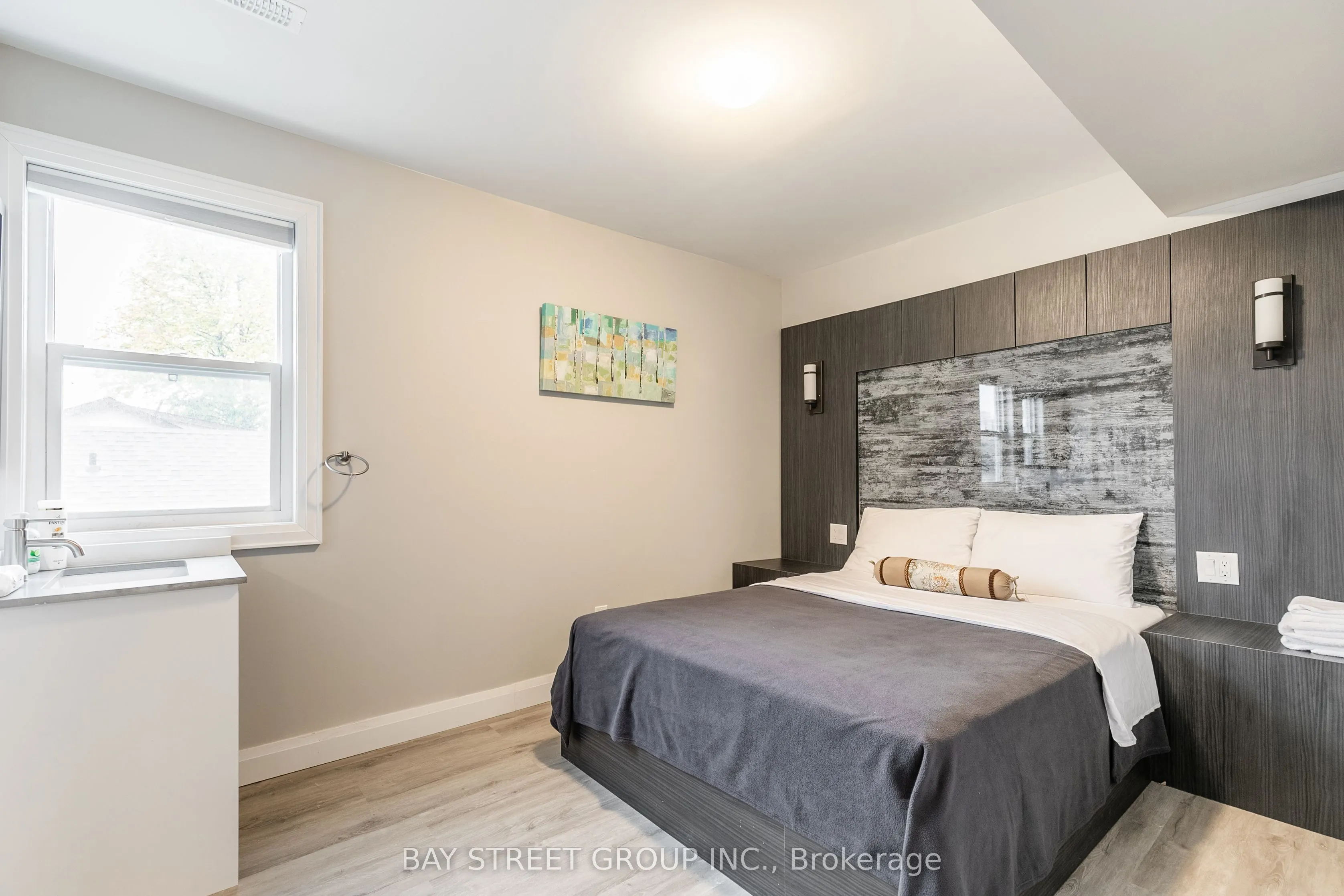 5757 Stanley Avenue, #Unit B