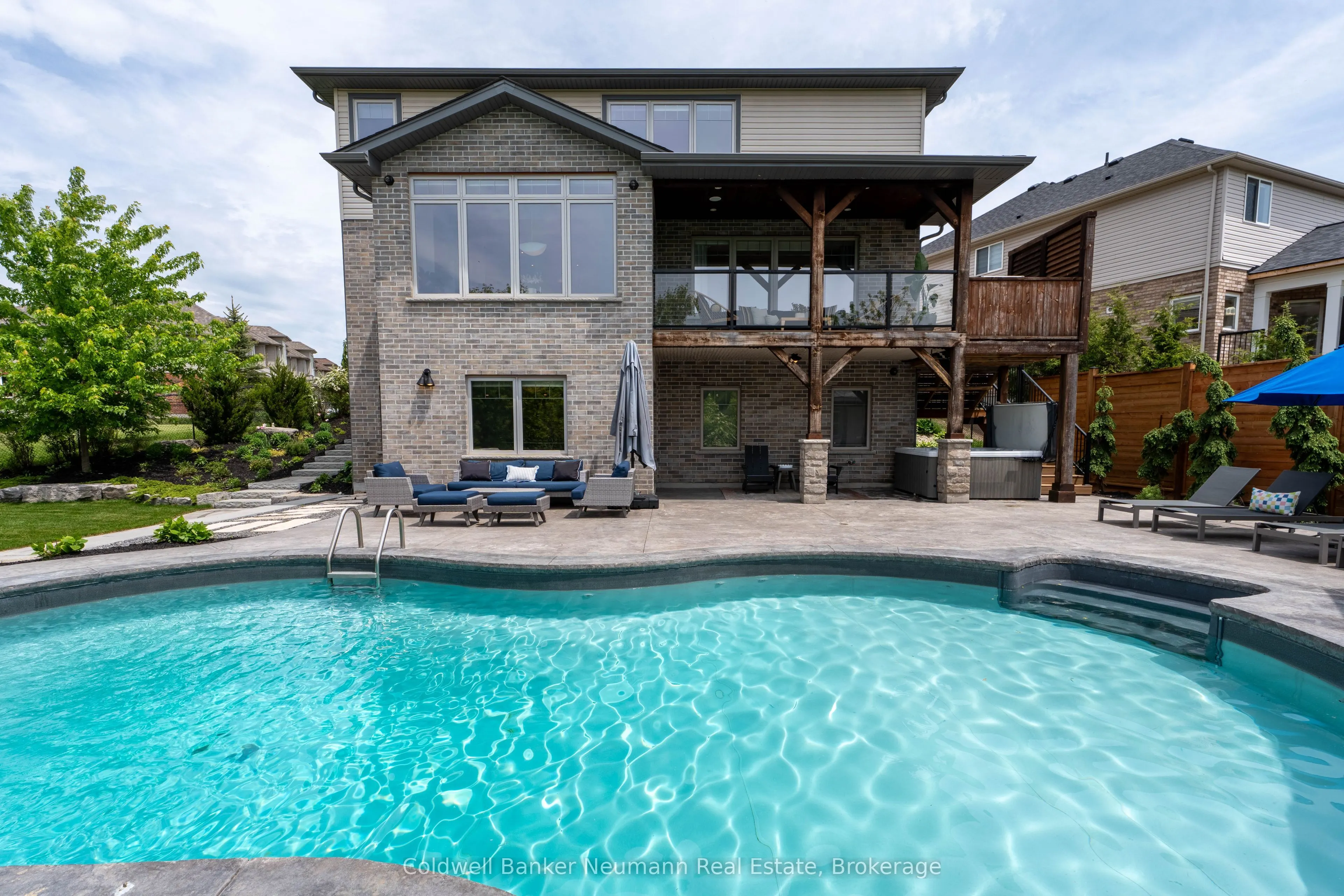 22 Hilltop Road
