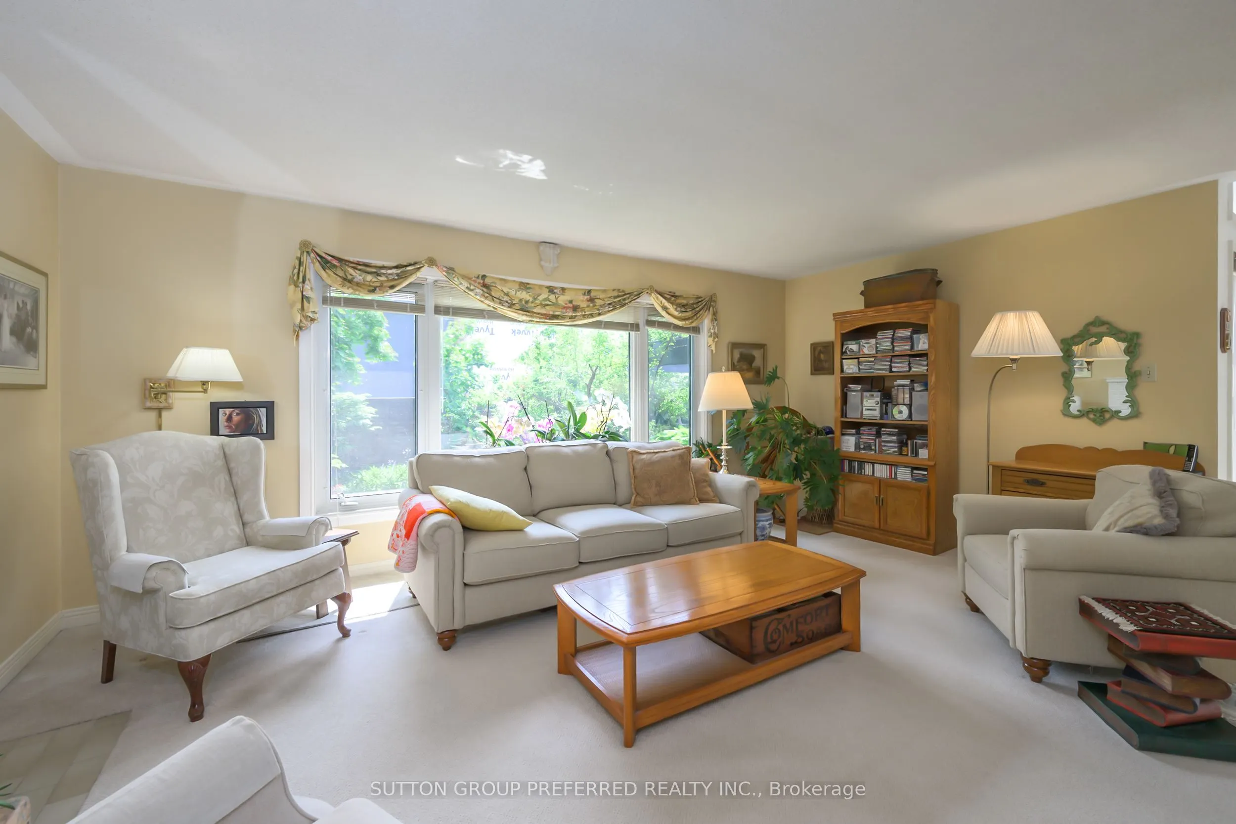 50 Fiddlers Green Road, #51