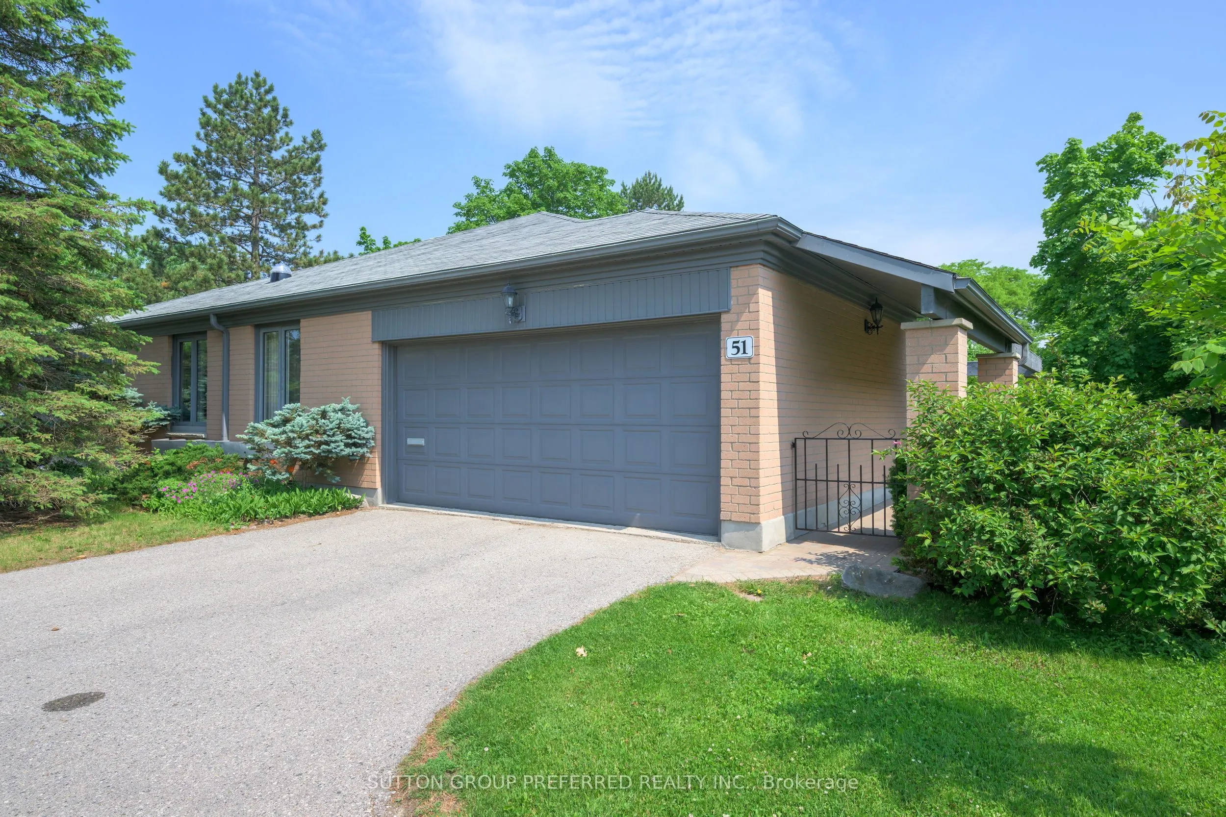 50 Fiddlers Green Road, #51