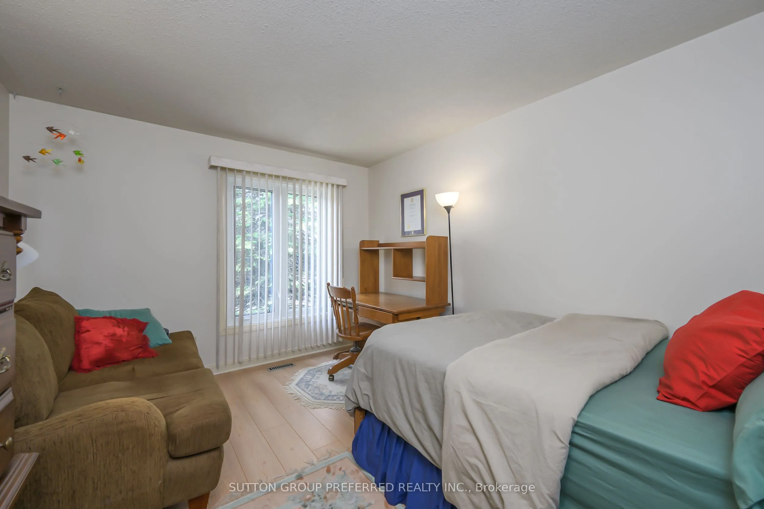 50 Fiddlers Green Road, #51