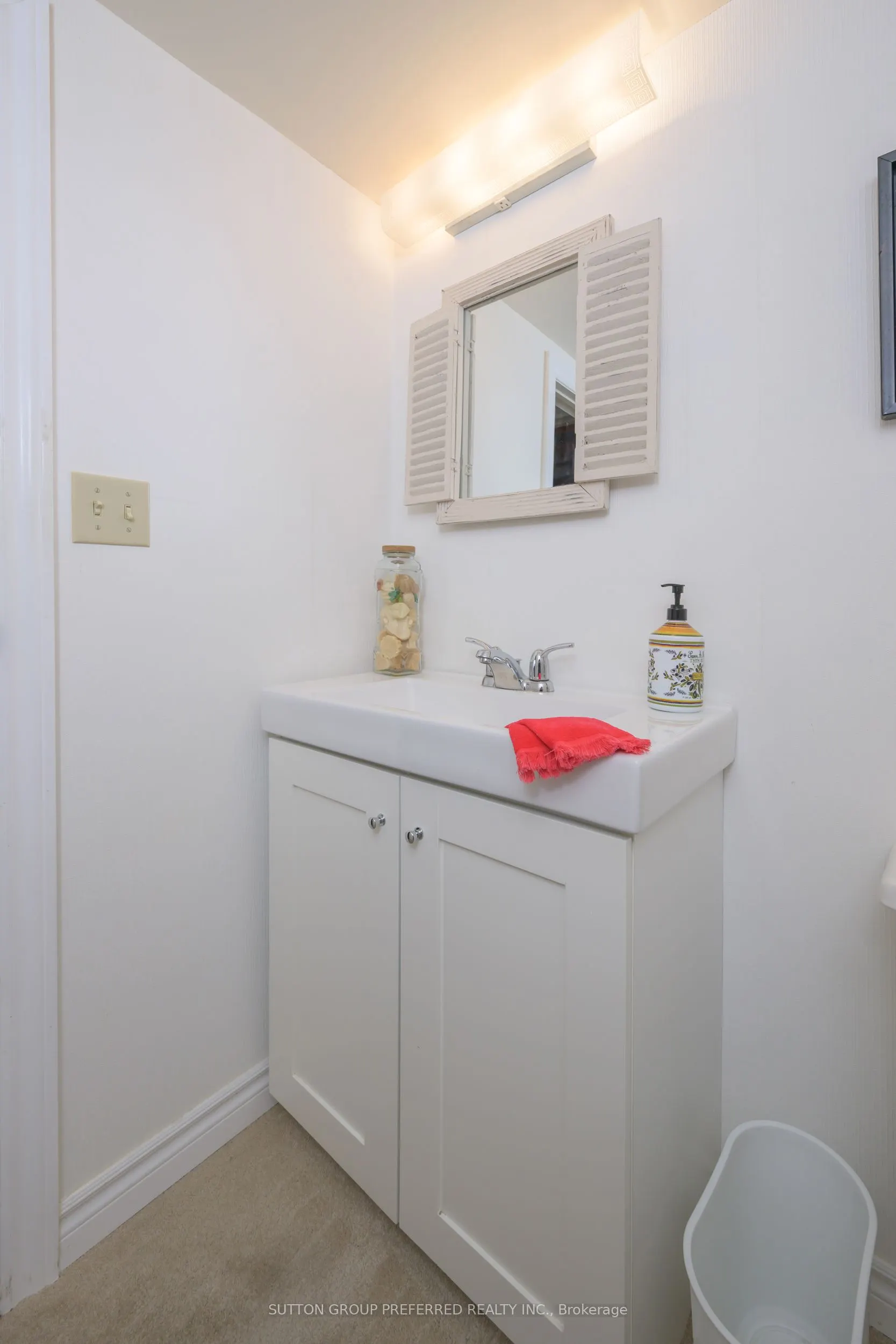 50 Fiddlers Green Road, #51