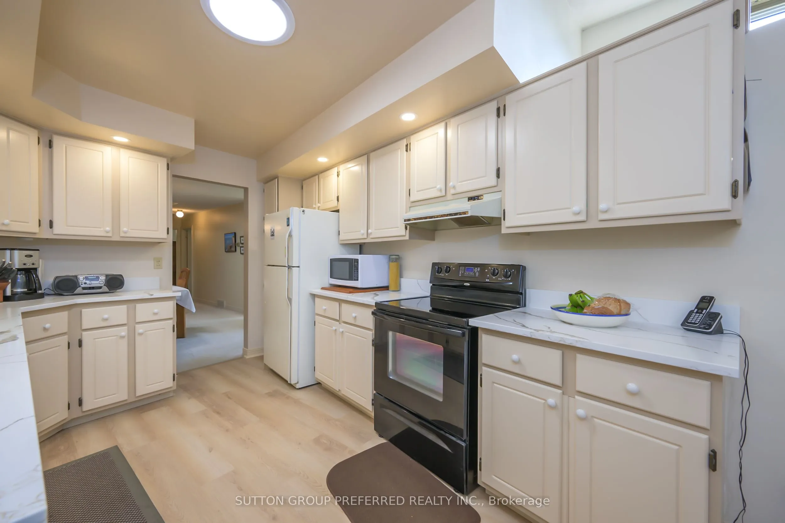 50 Fiddlers Green Road, #51