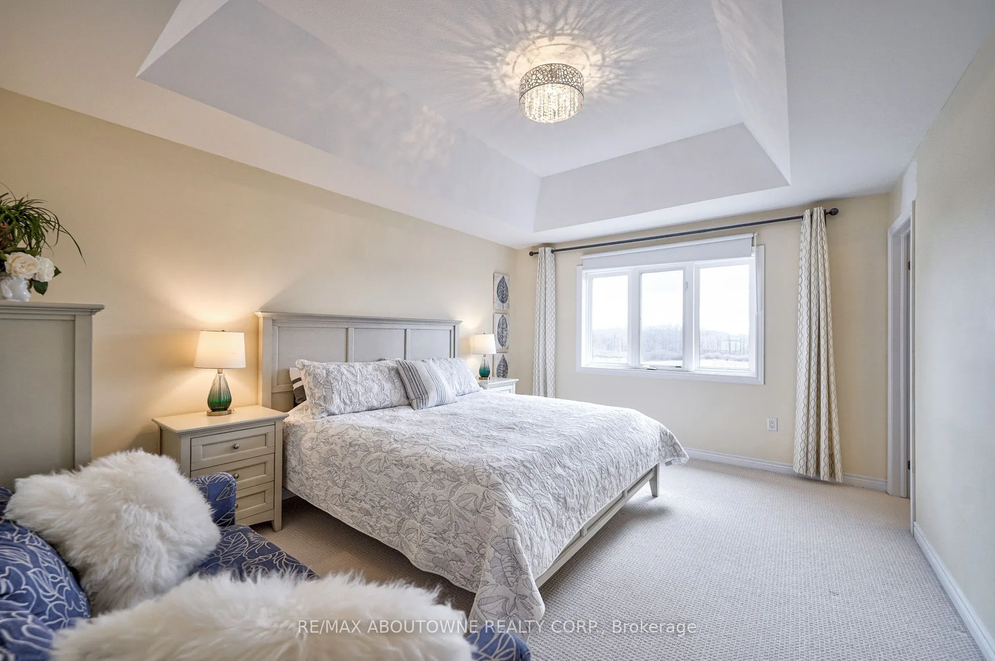 195 Greti Drive, #Upper