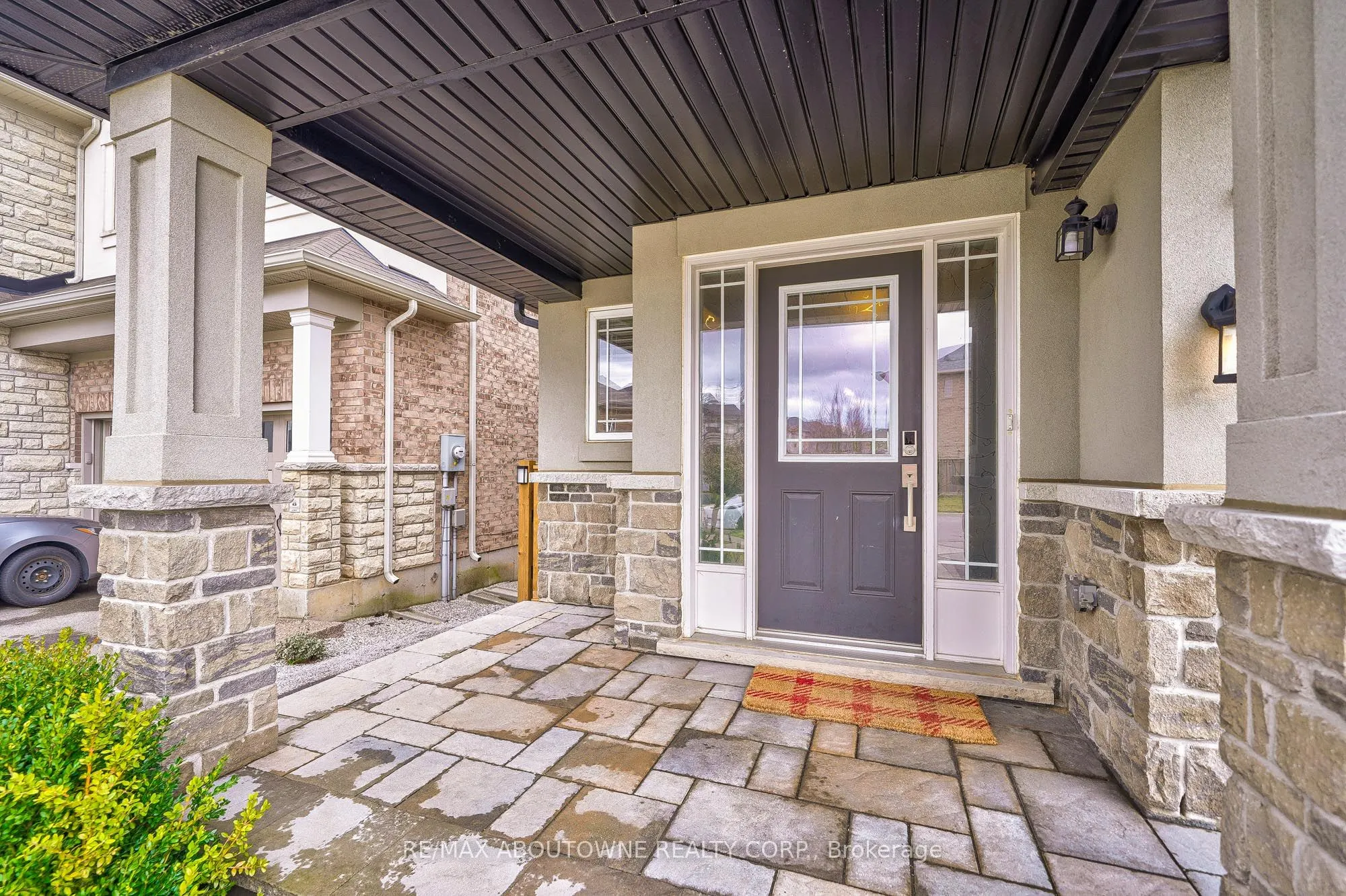 195 Greti Drive, #Upper
