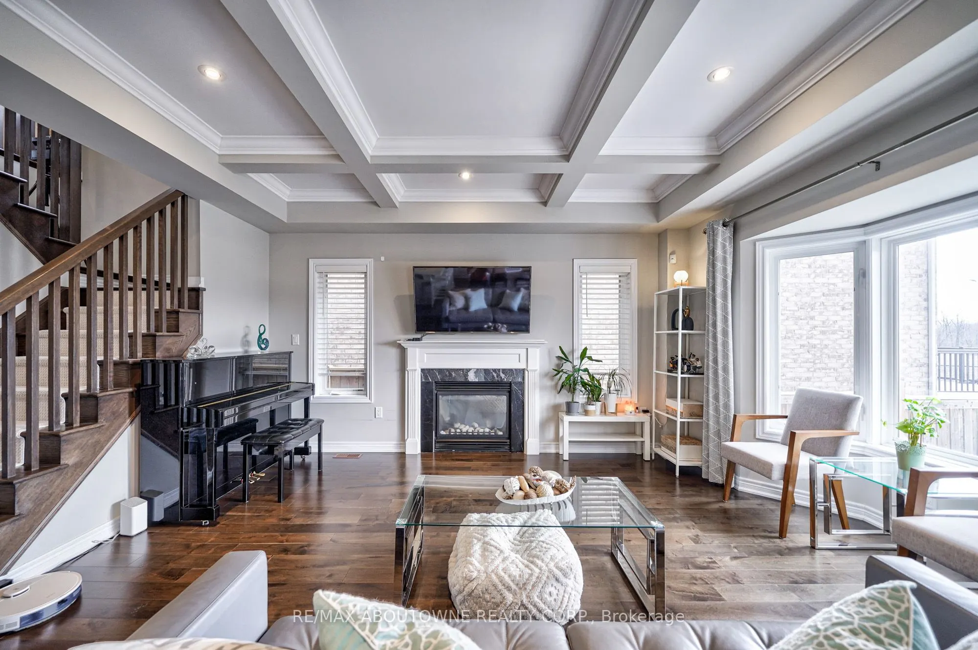 195 Greti Drive, #Upper