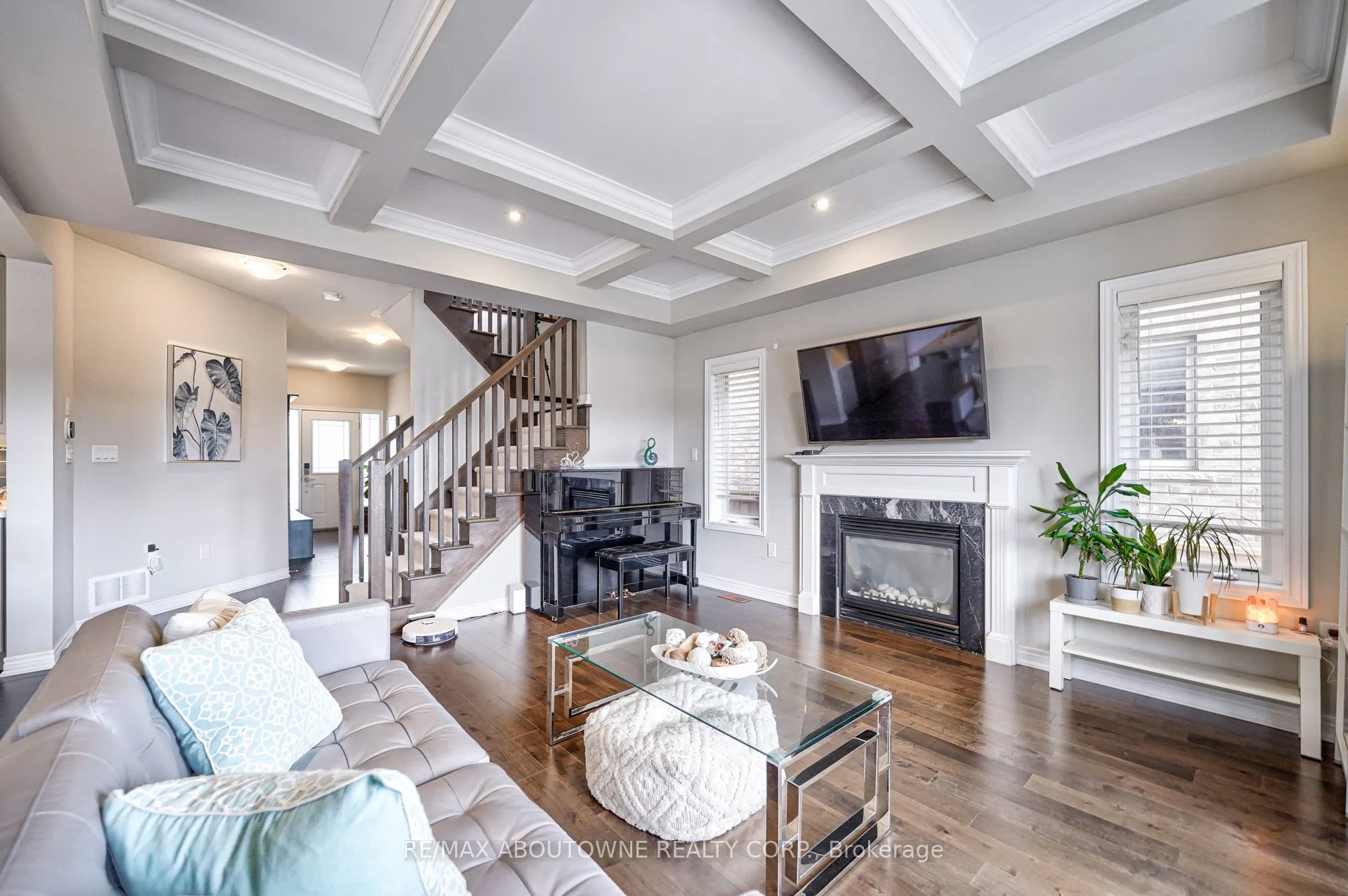 195 Greti Drive, #Upper