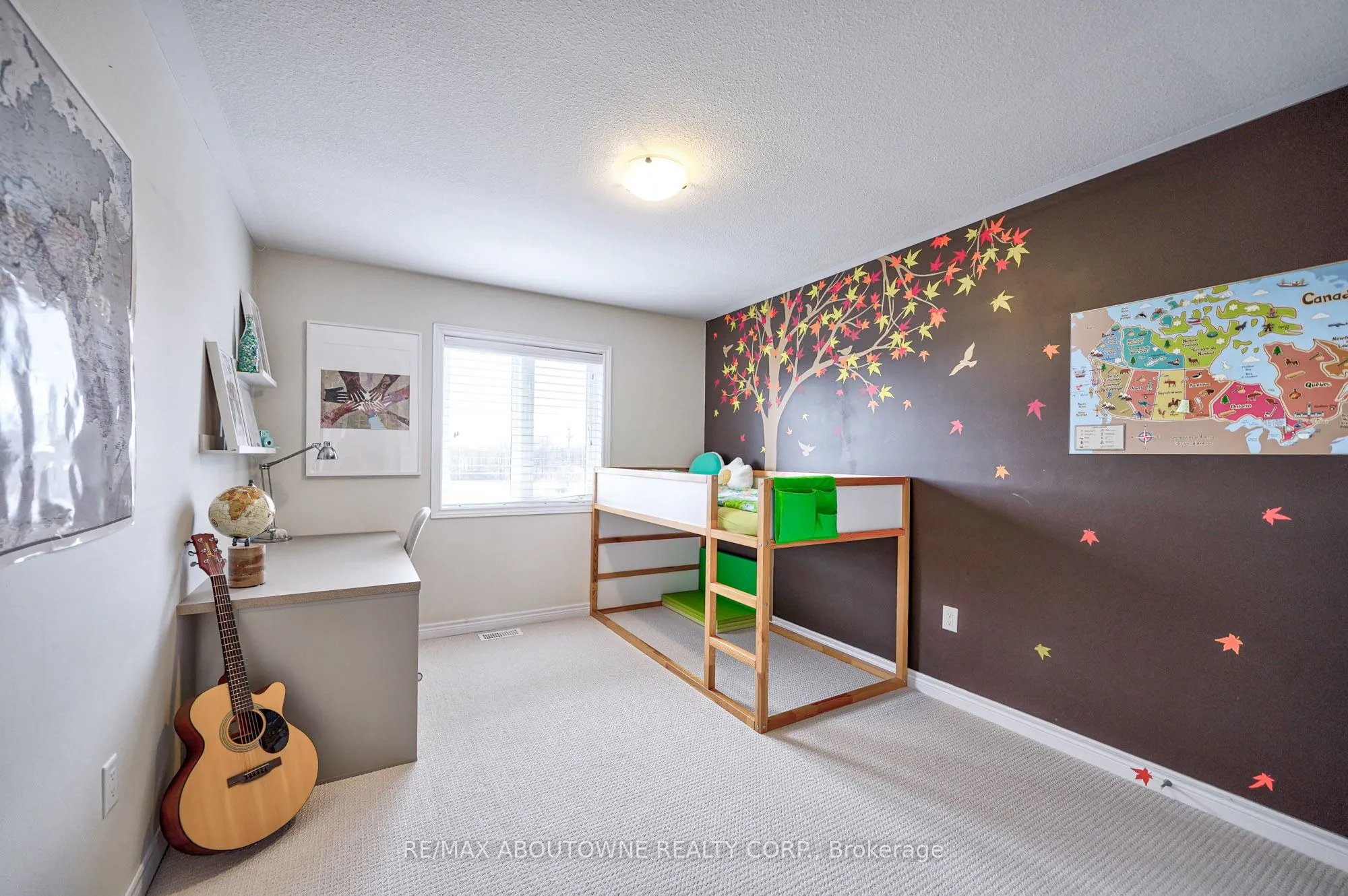 195 Greti Drive, #Upper