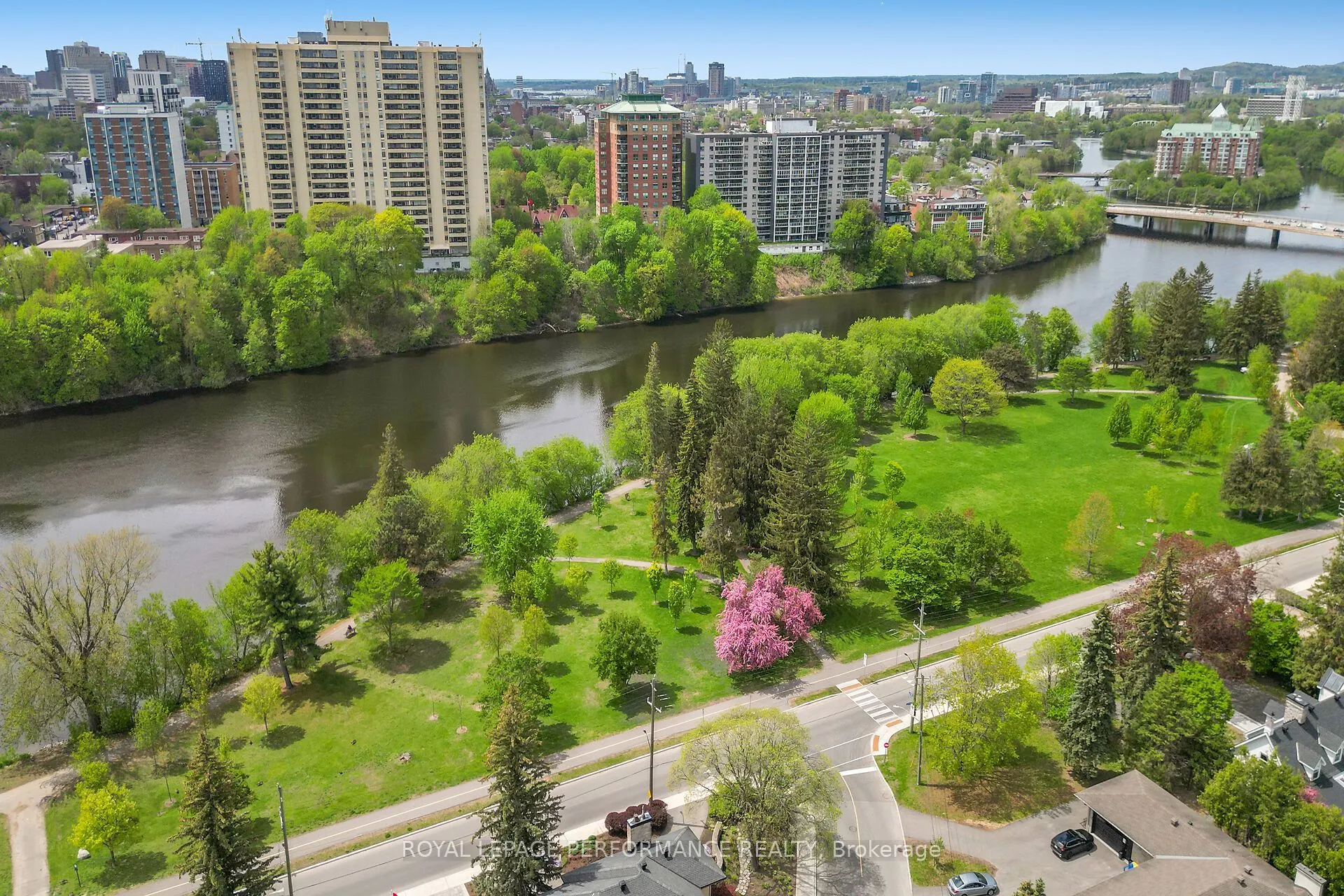 70 Landry Street, #1807