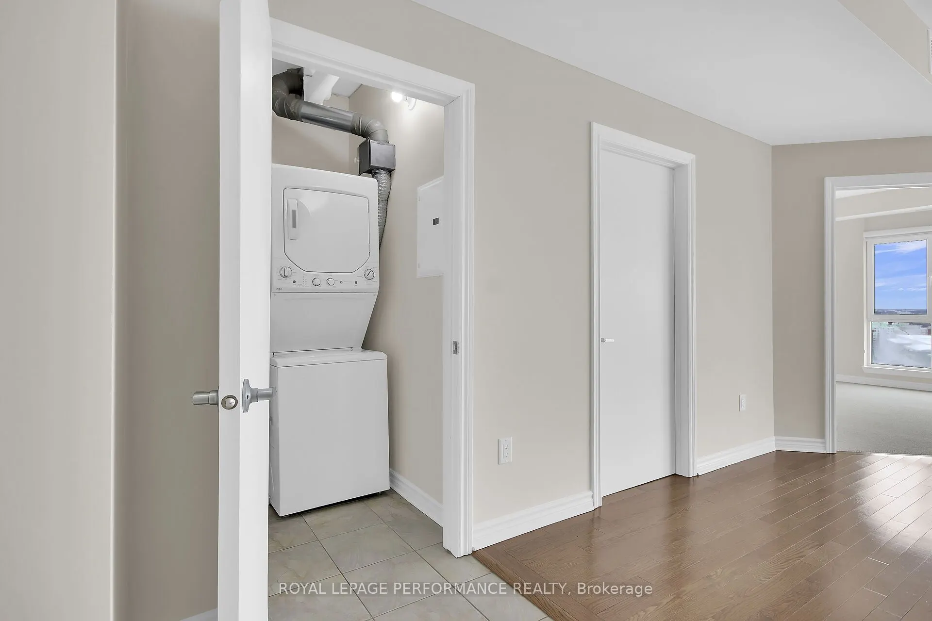 70 Landry Street, #1807
