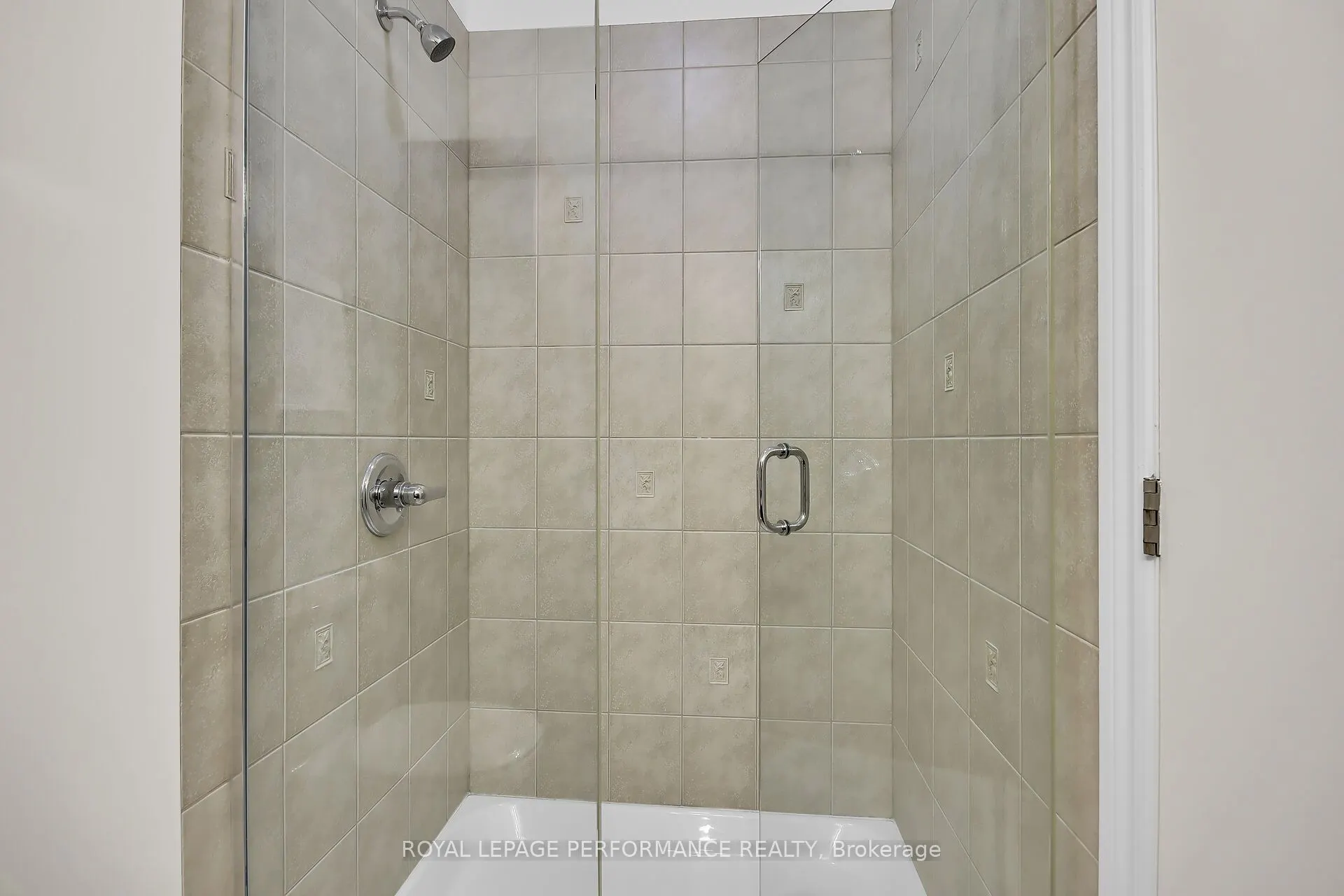 70 Landry Street, #1807