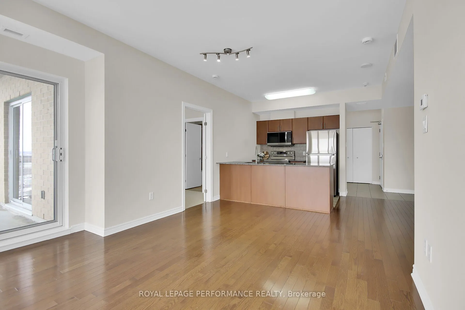 70 Landry Street, #1807