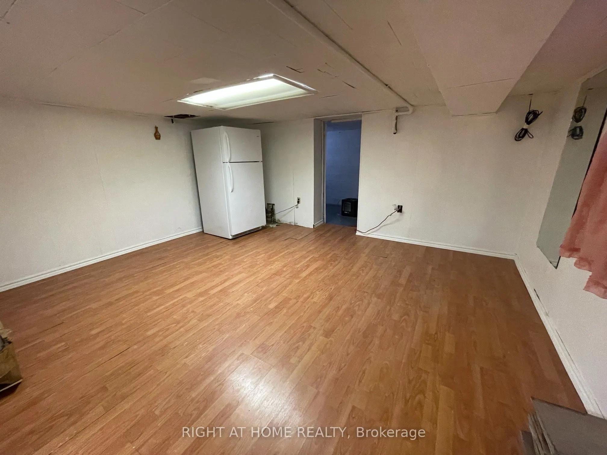 107 Kensington Avenue N