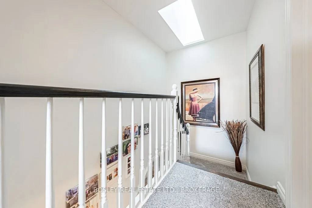 13 Lakeside Drive, #33