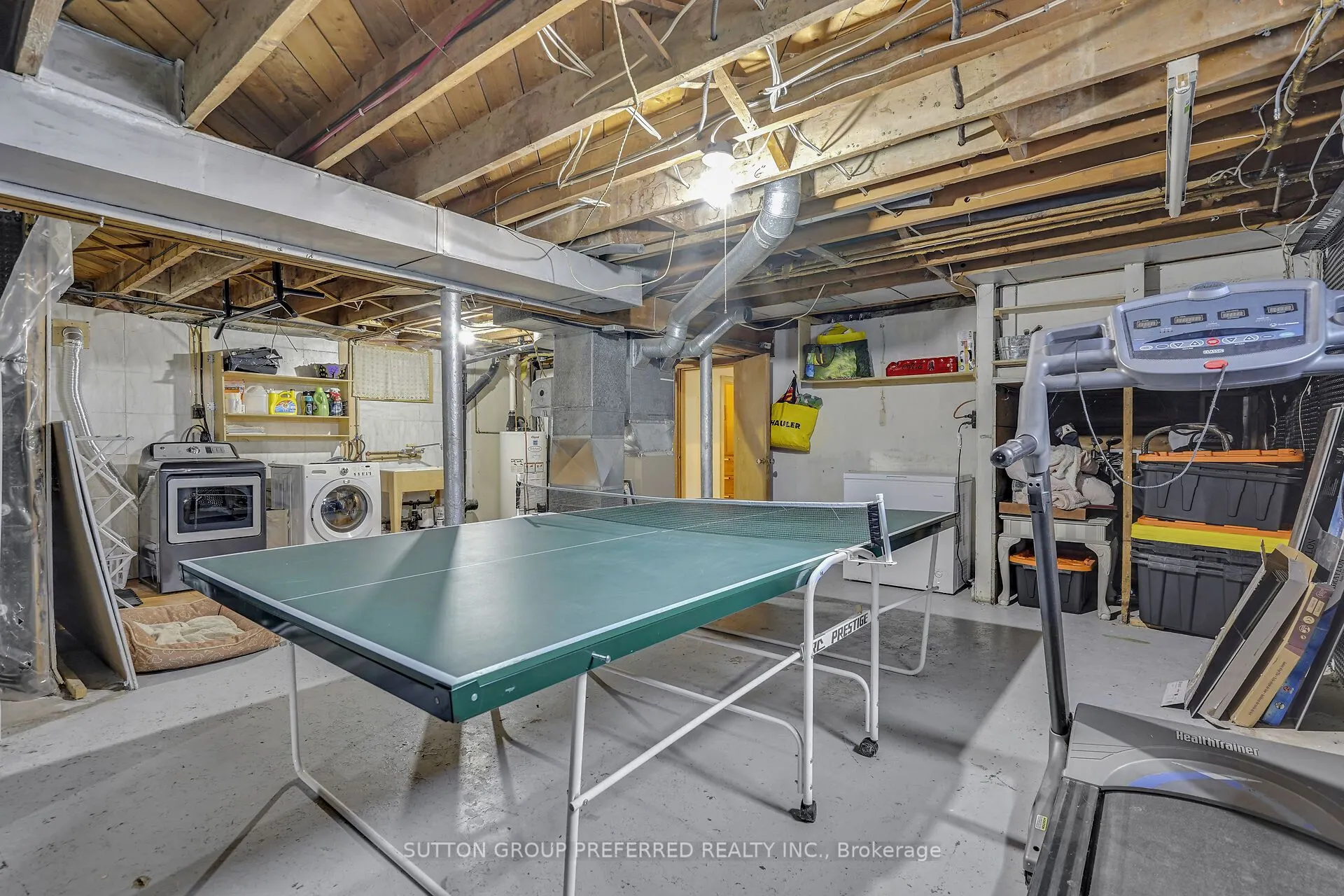 673 ROSS Street