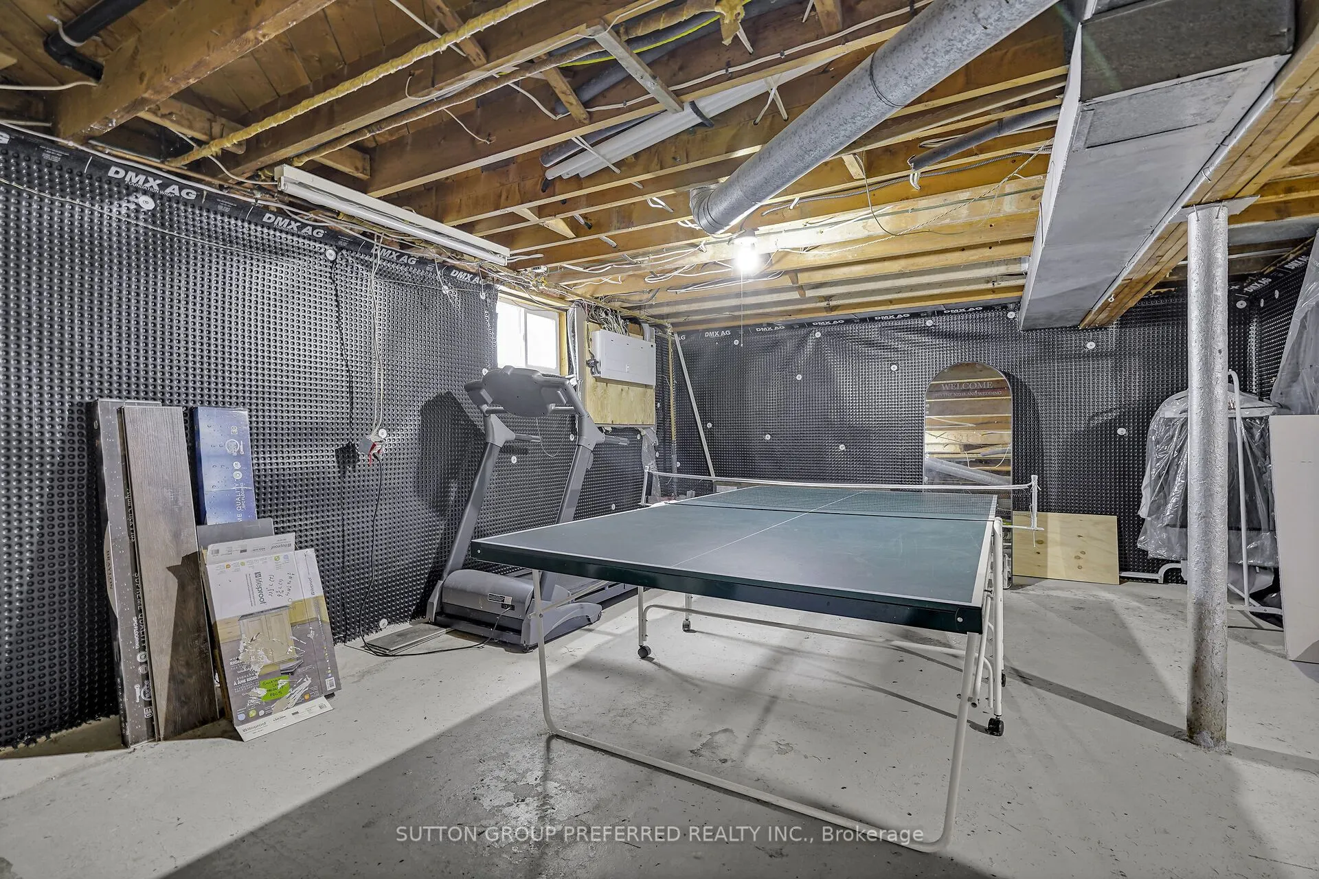 673 ROSS Street