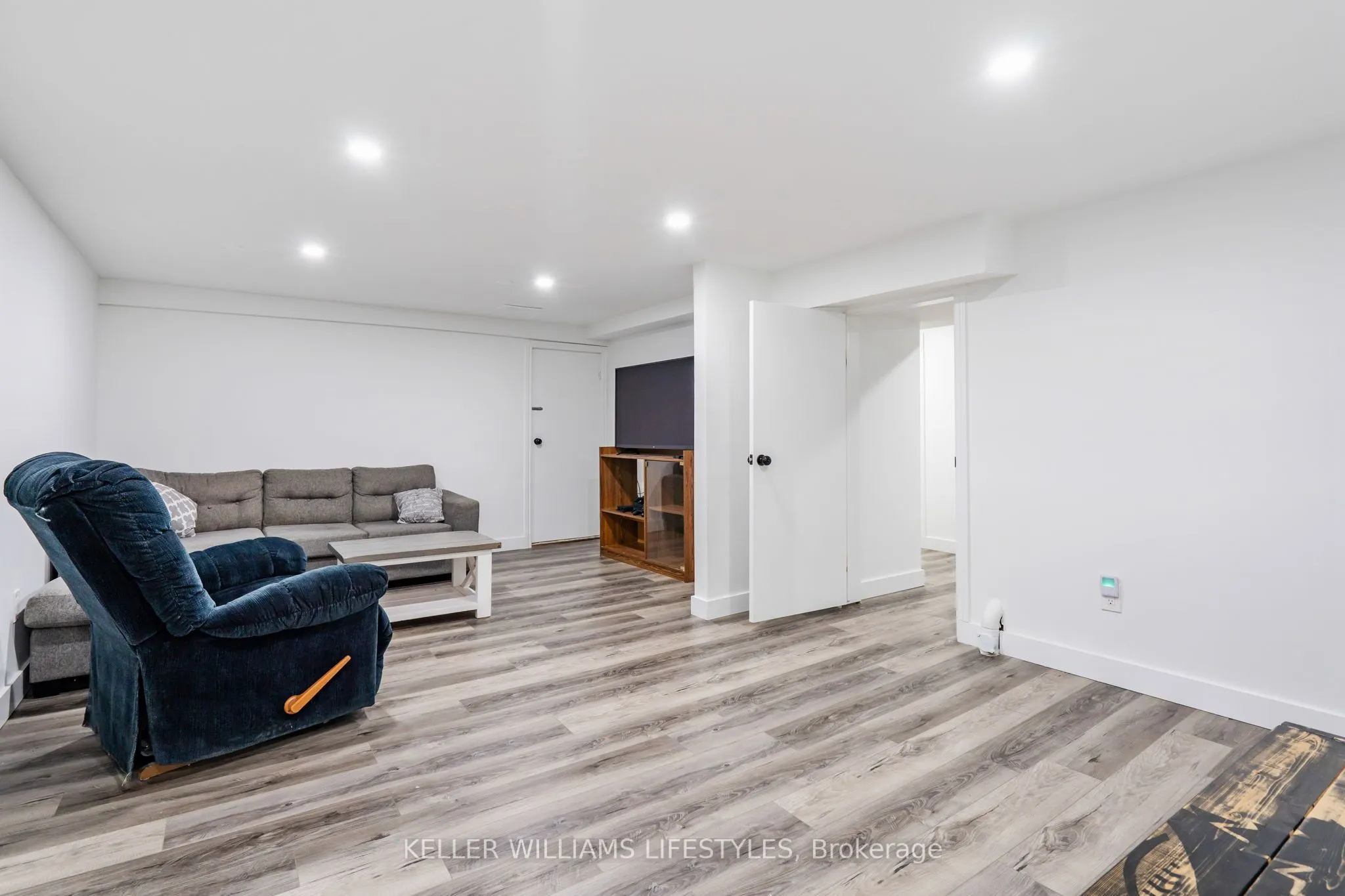 479 HUNTINGDON Drive