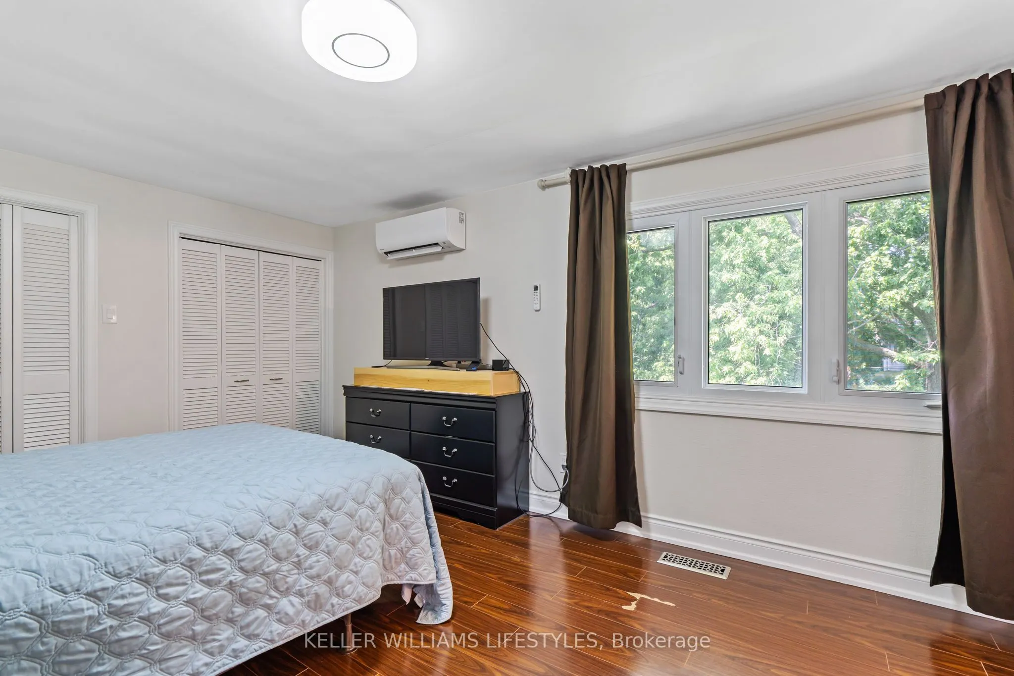 479 HUNTINGDON Drive