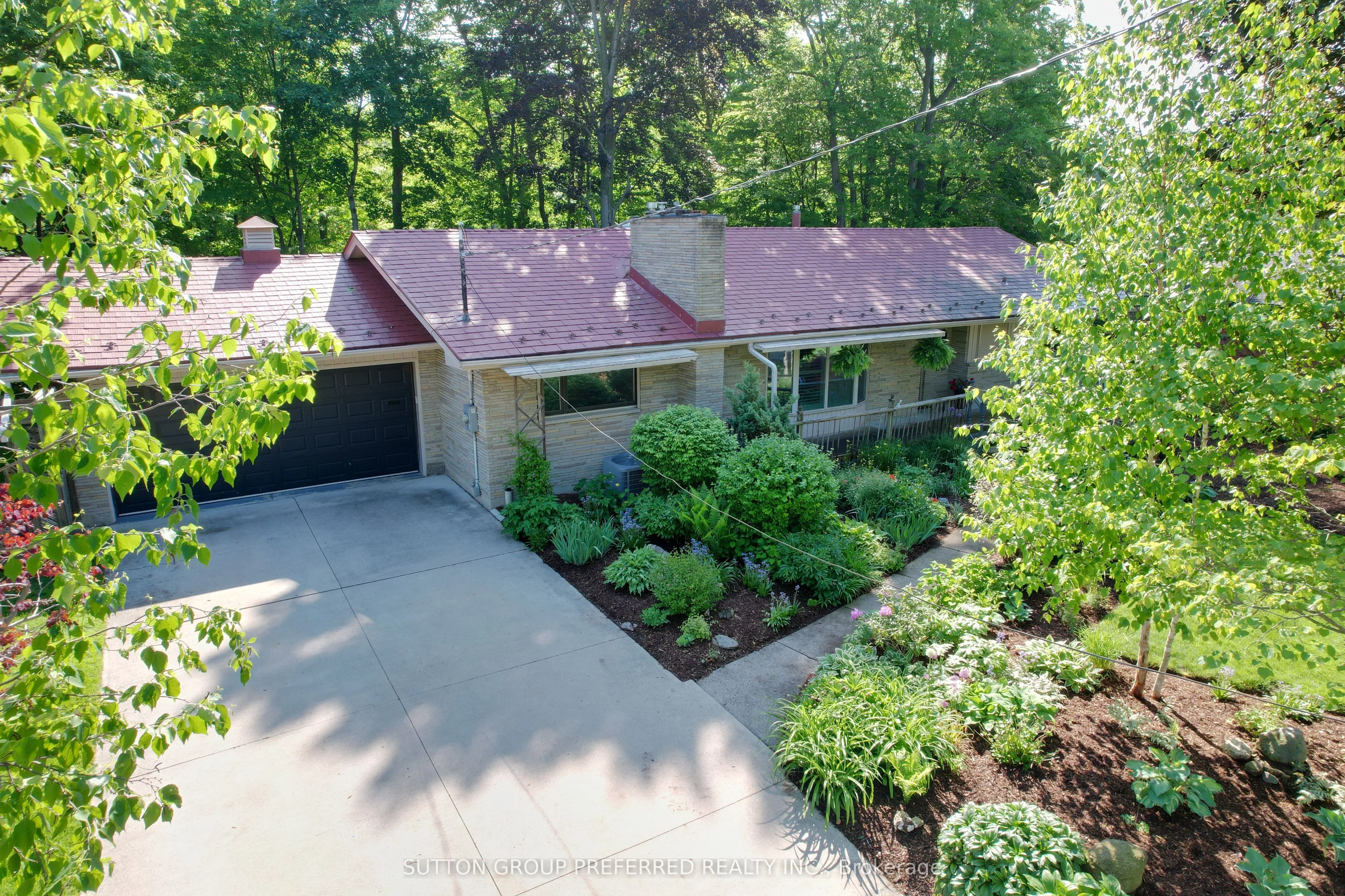 7 Metamora Crescent