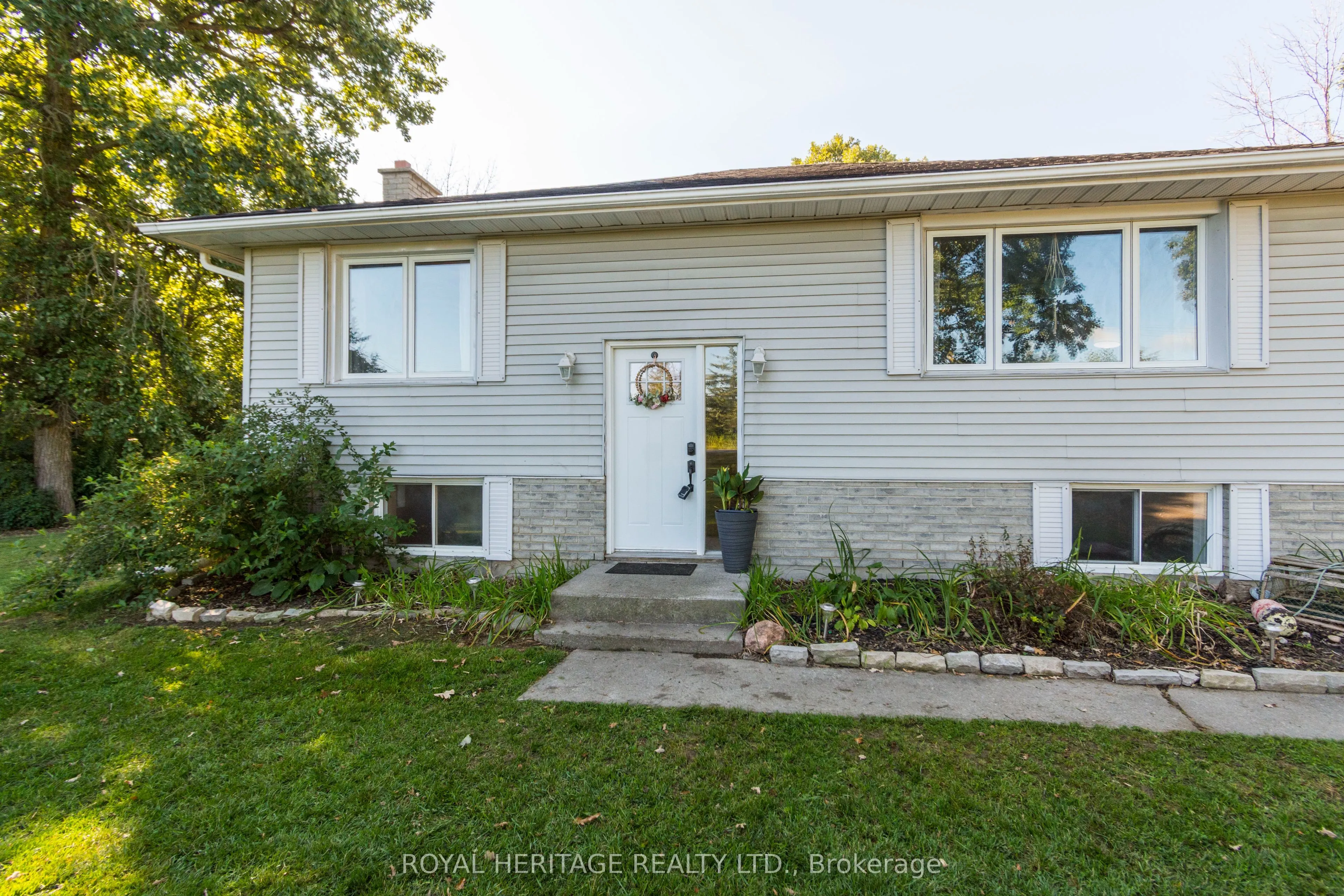 444 Lazier Road