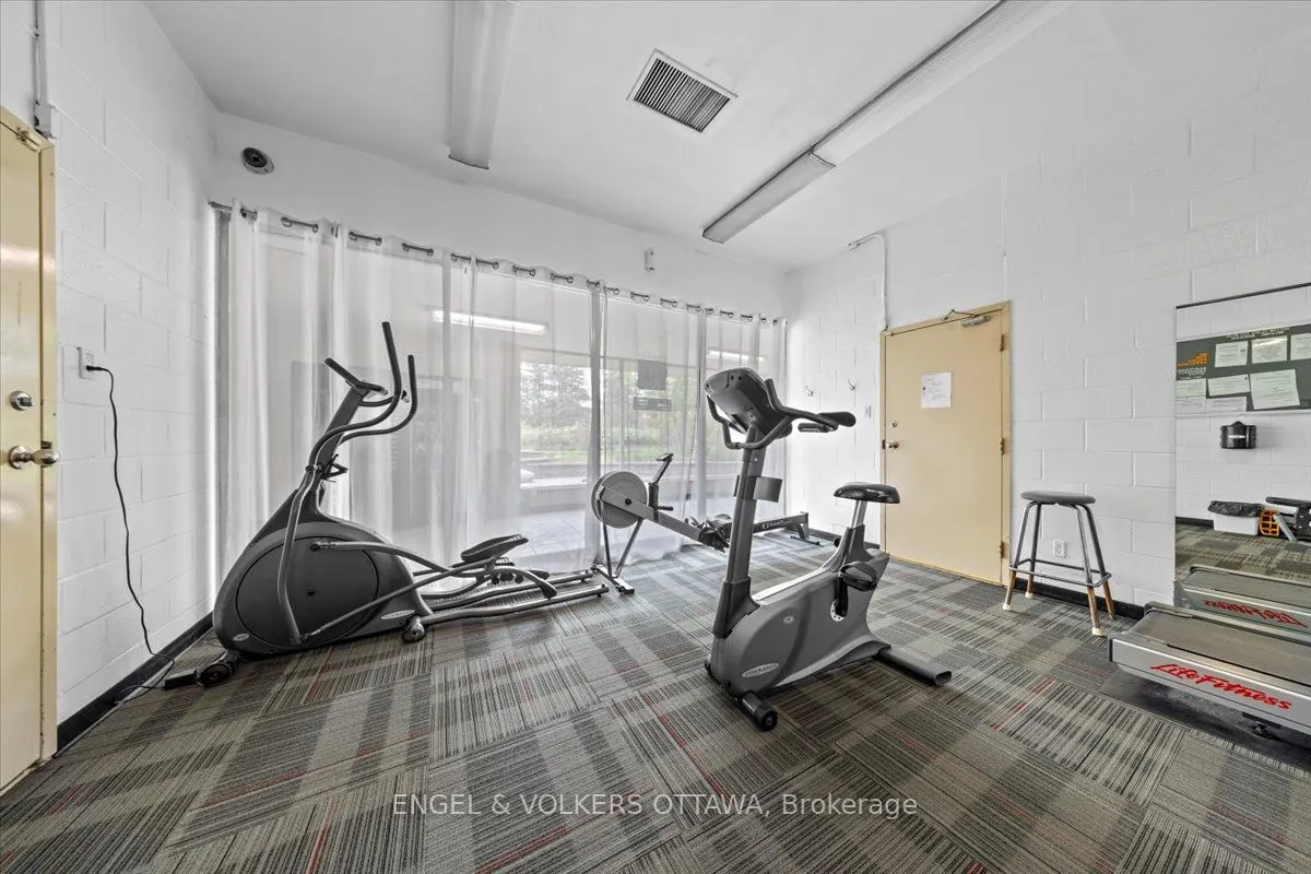 2020 Jasmine Crescent, #610