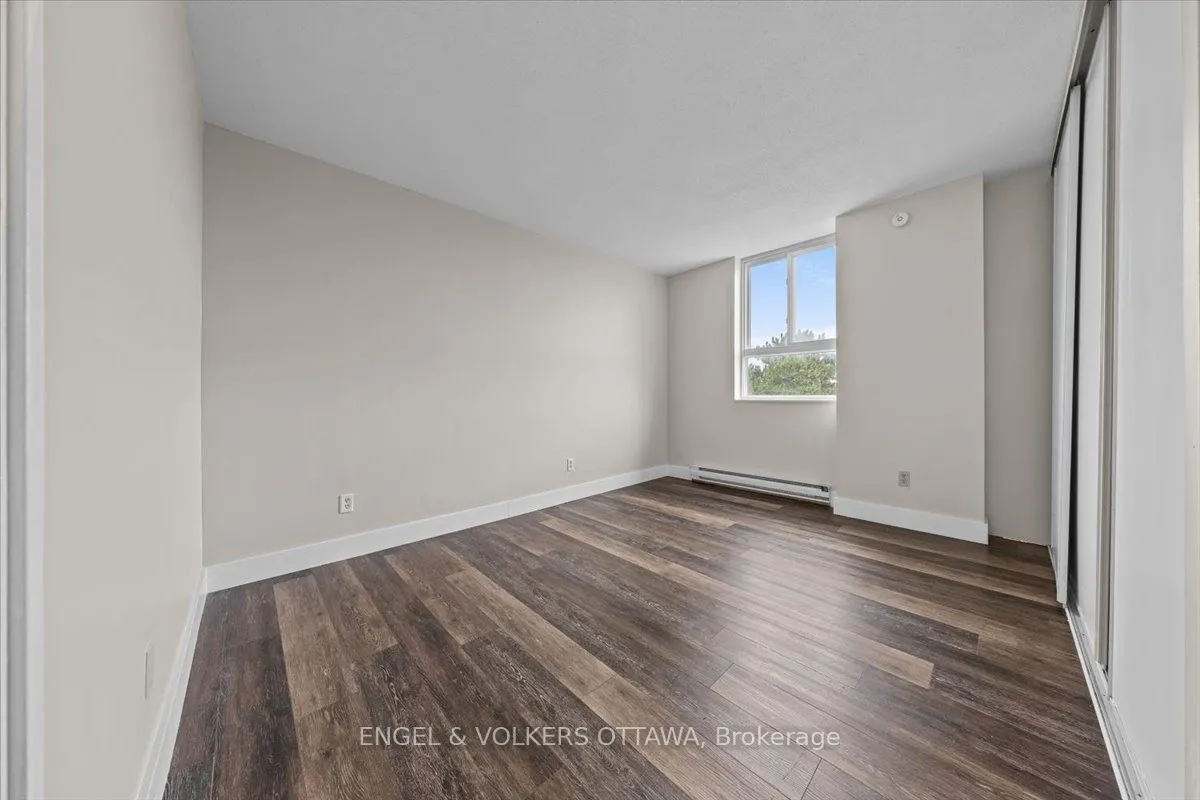 2020 Jasmine Crescent, #610