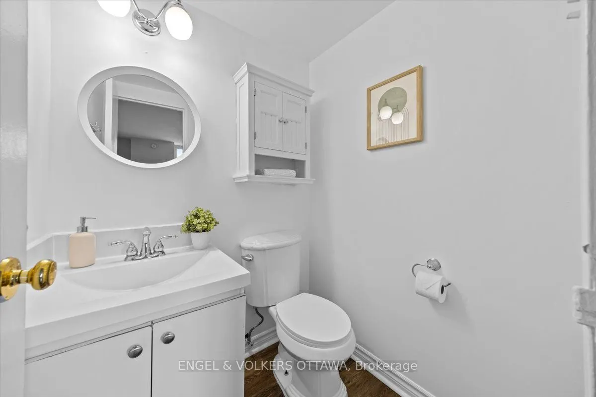 2020 Jasmine Crescent, #610