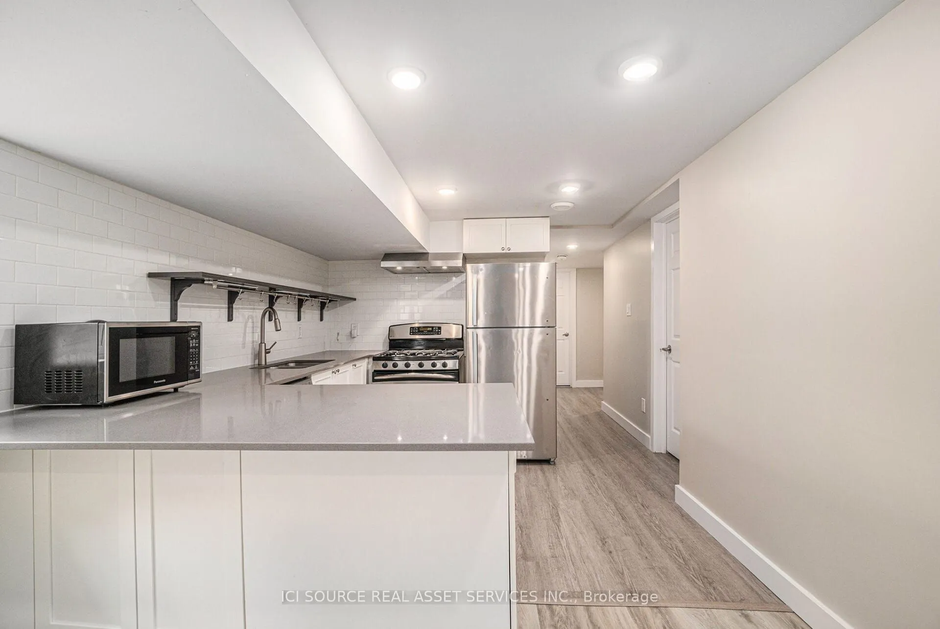 17 Overlake Drive, #B