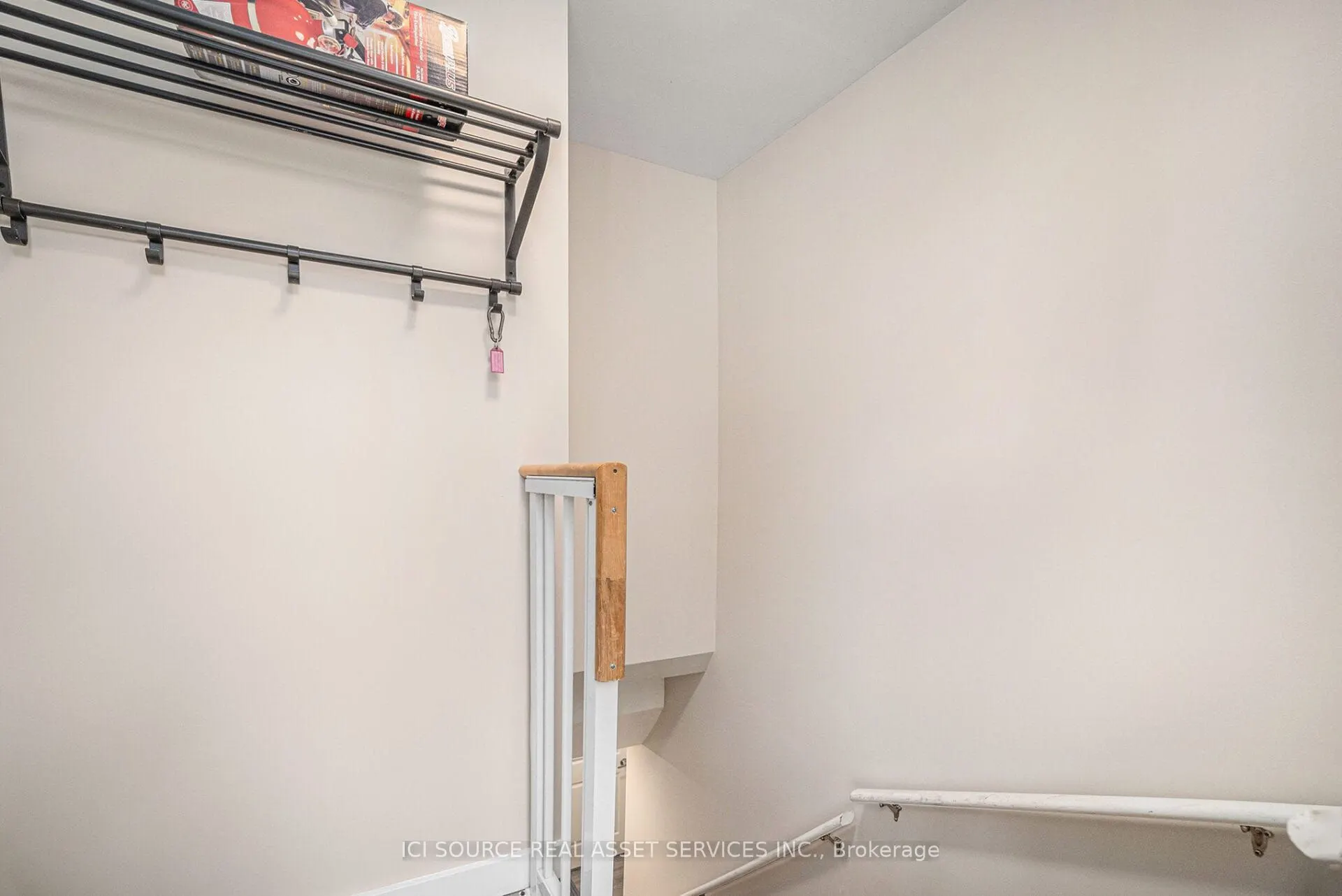 17 Overlake Drive, #B
