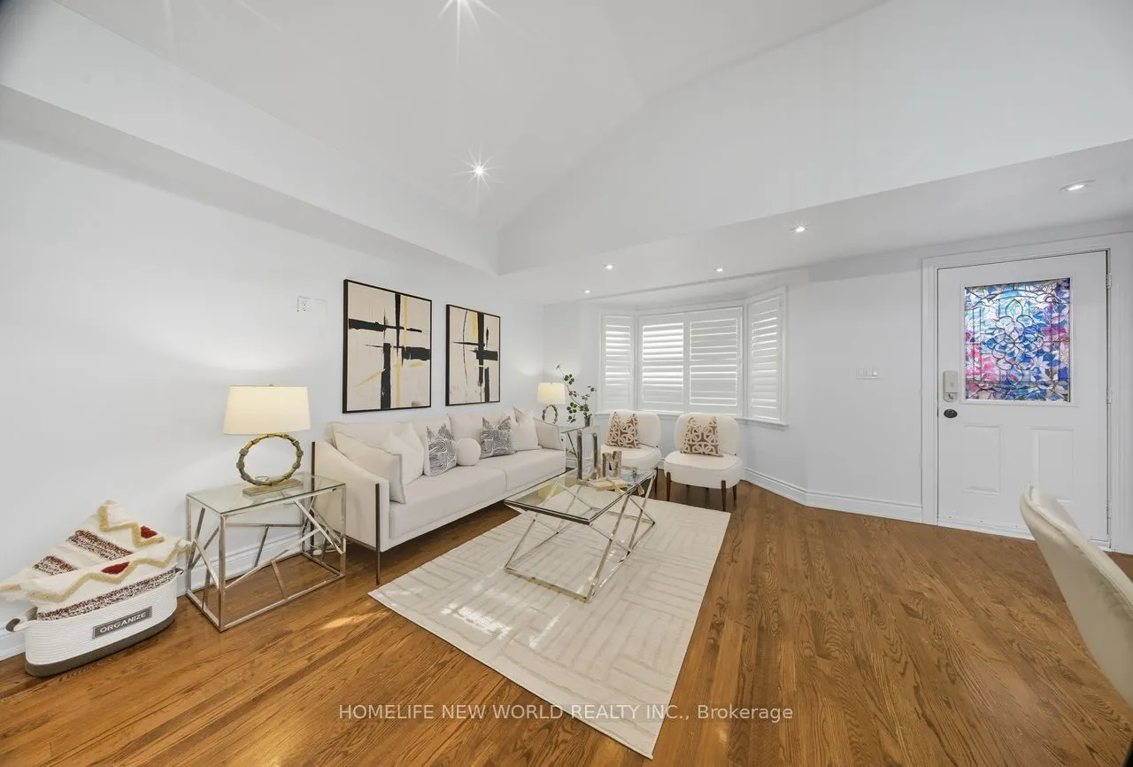 366 East 34th Street