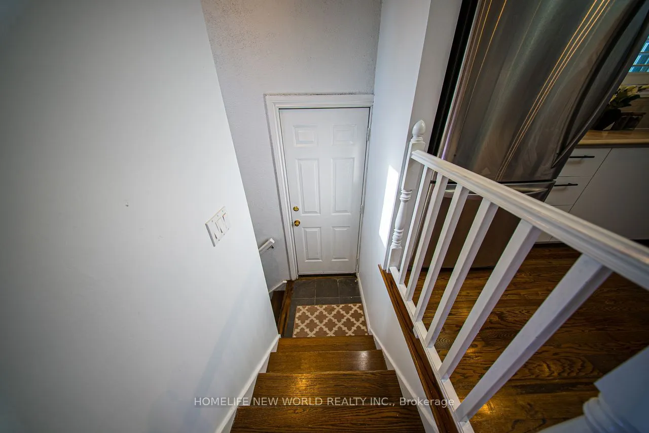 366 East 34th Street