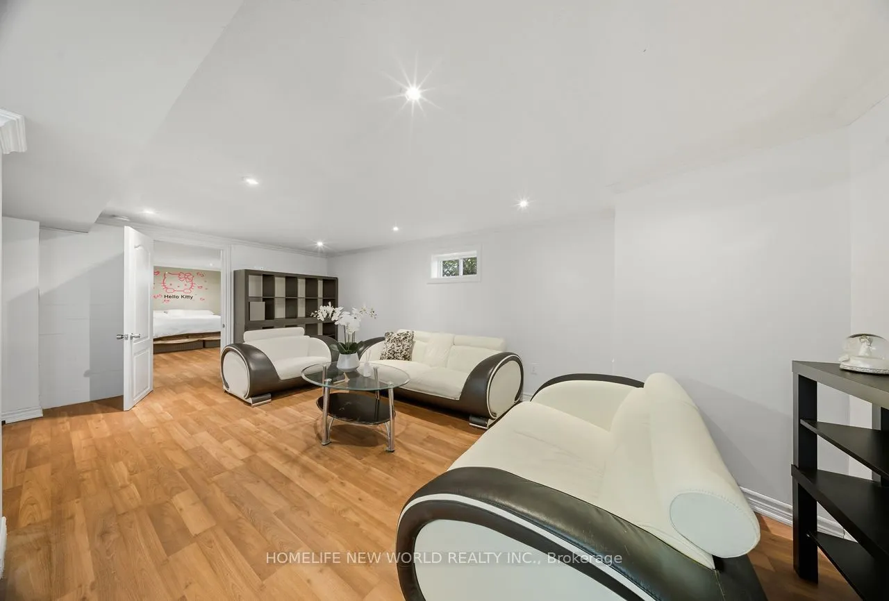 366 East 34th Street