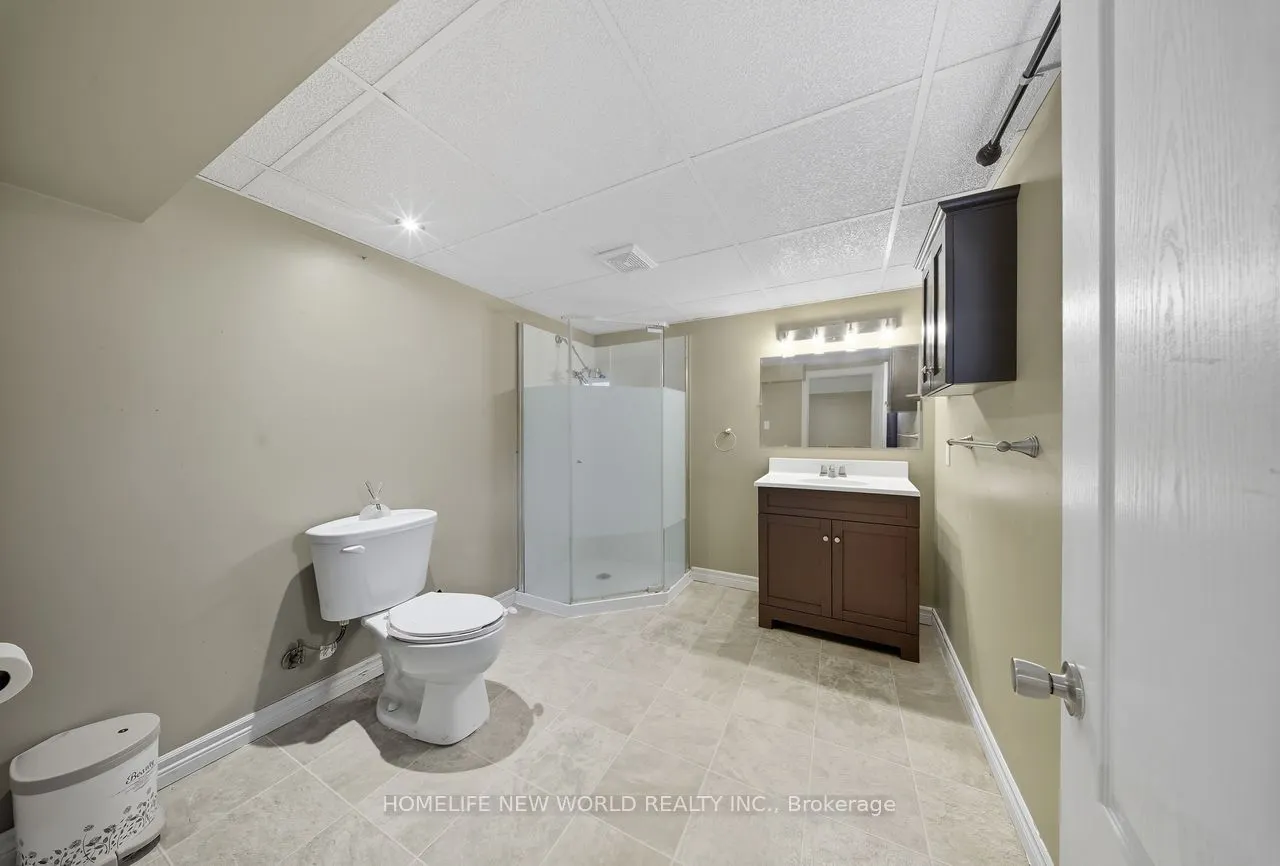 366 East 34th Street