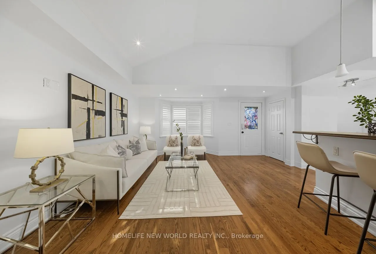 366 East 34th Street