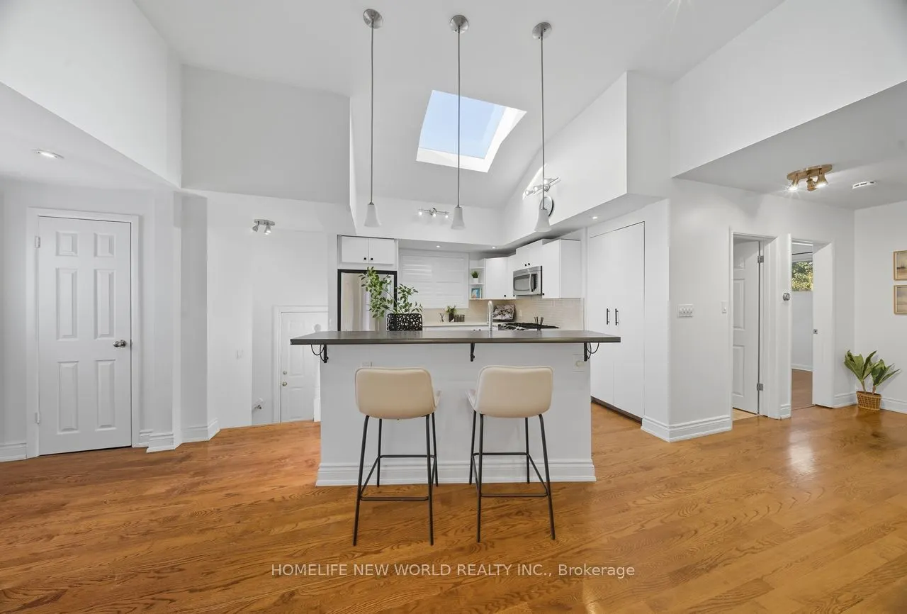 366 East 34th Street