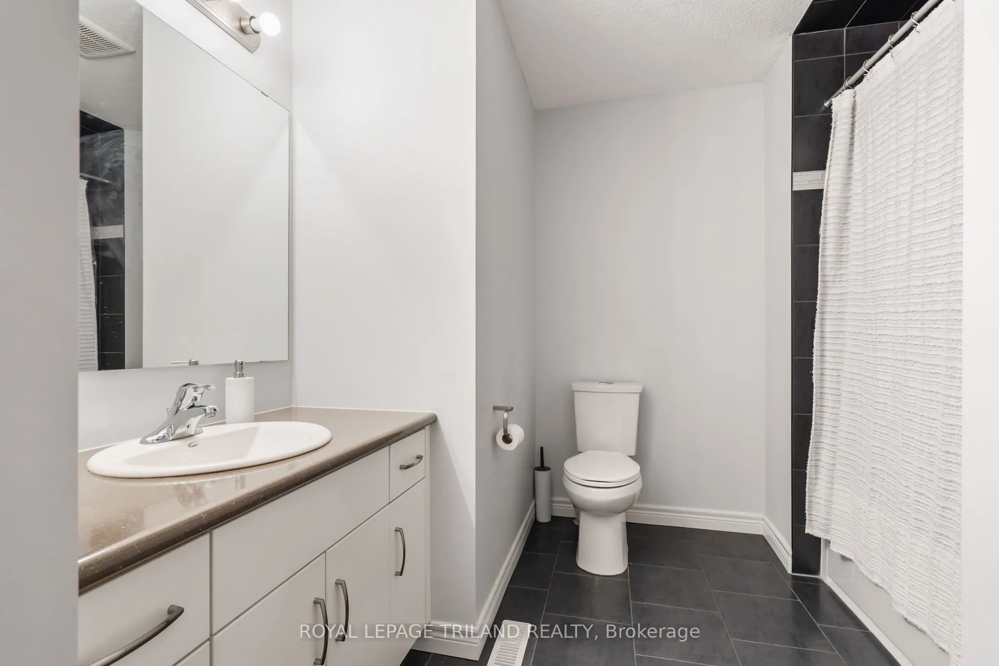 1220 Riverbend Road, #50