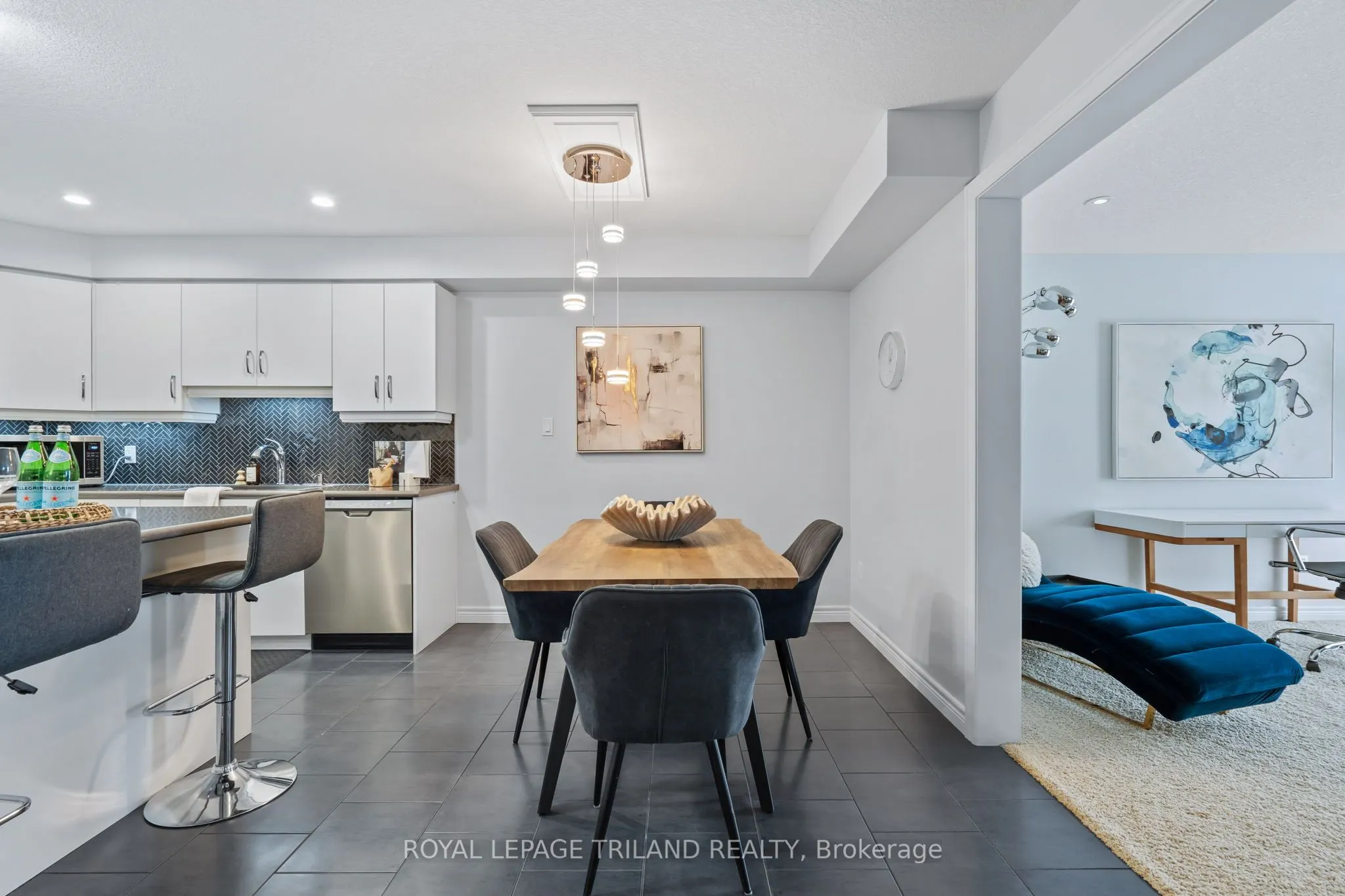 1220 Riverbend Road, #50
