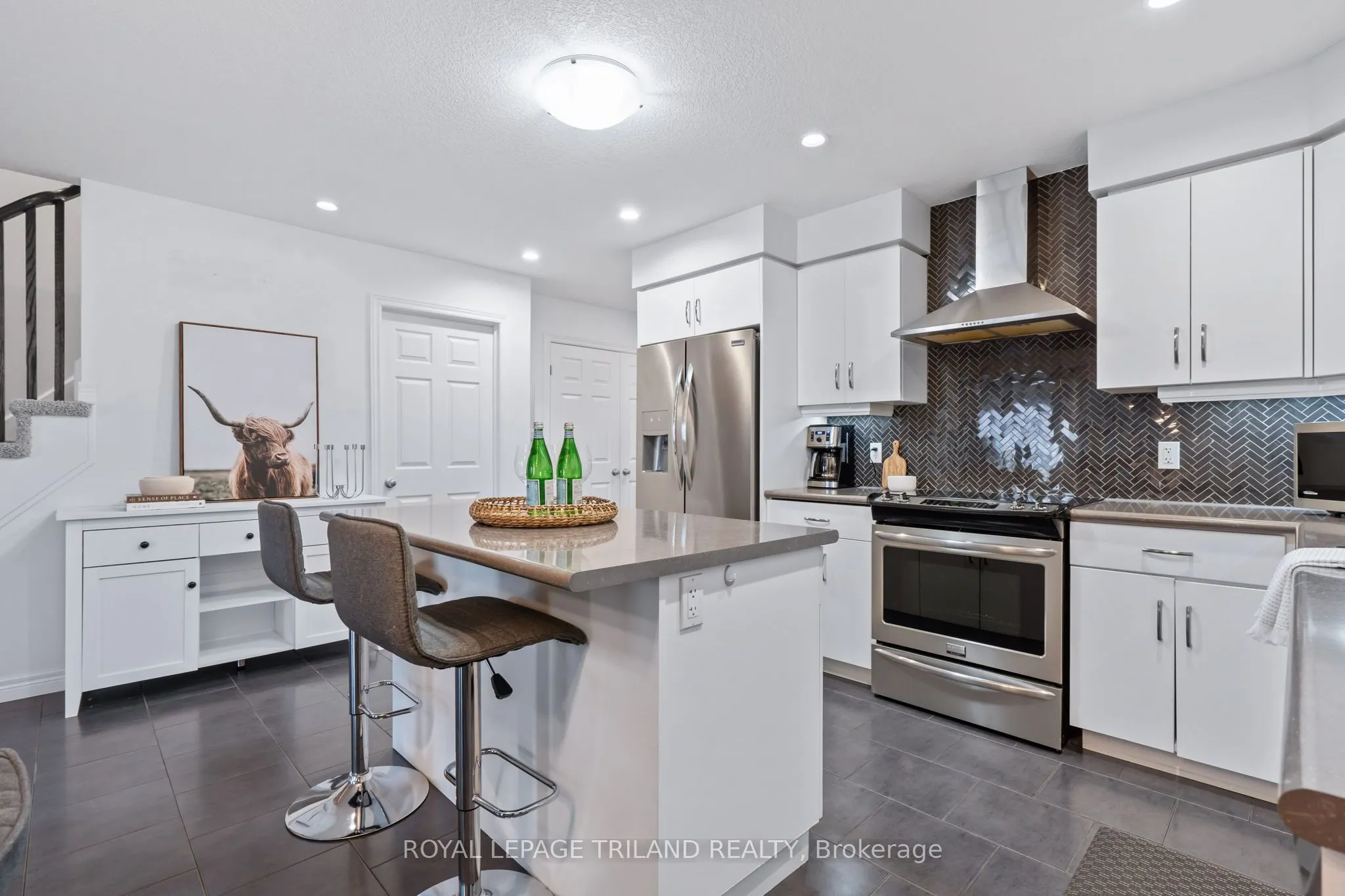 1220 Riverbend Road, #50