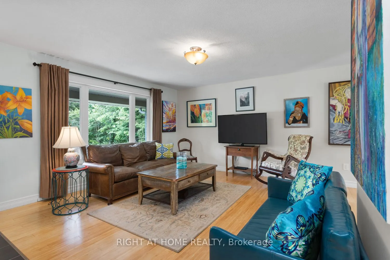 89 River Road